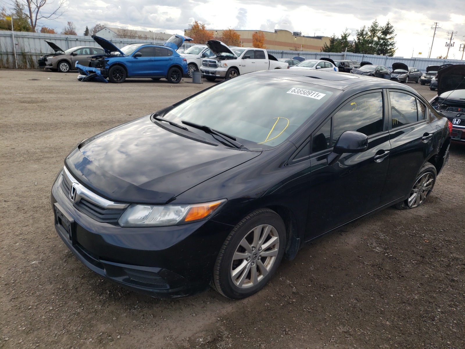 Photo 2 from auction – 2012 HONDA CIVIC LX with VIN 2HGFB2F51CH110818