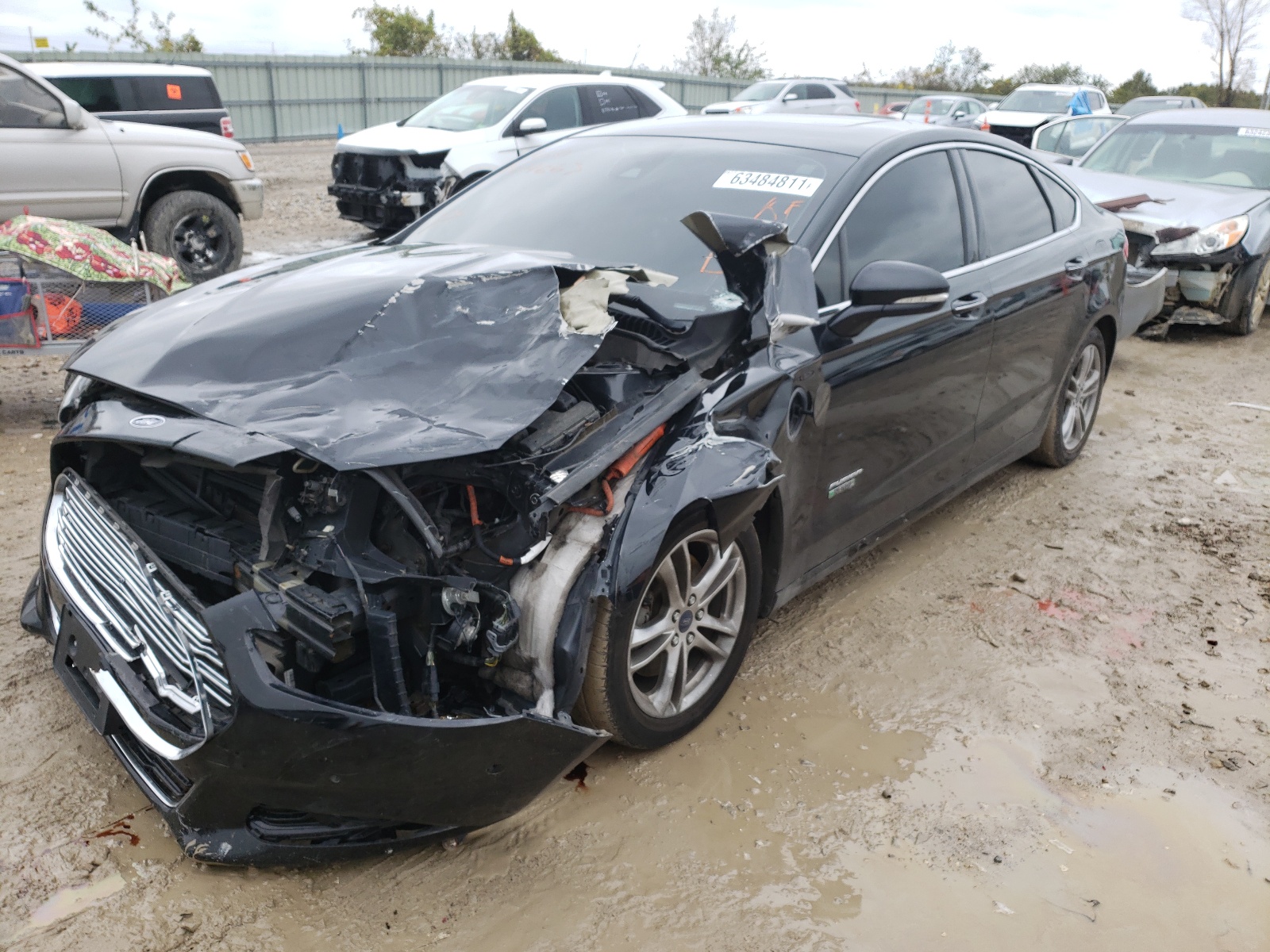 Photo 2 from auction – 2015 FORD FUSION TIT with VIN 3FA6P0SUXGR104663