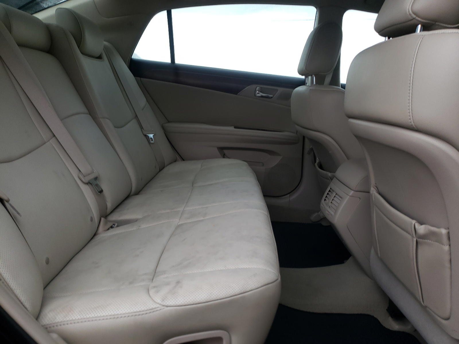Photo 6 from auction – 2011 TOYOTA AVALON BAS with VIN 4T1BK3DB0BU381291