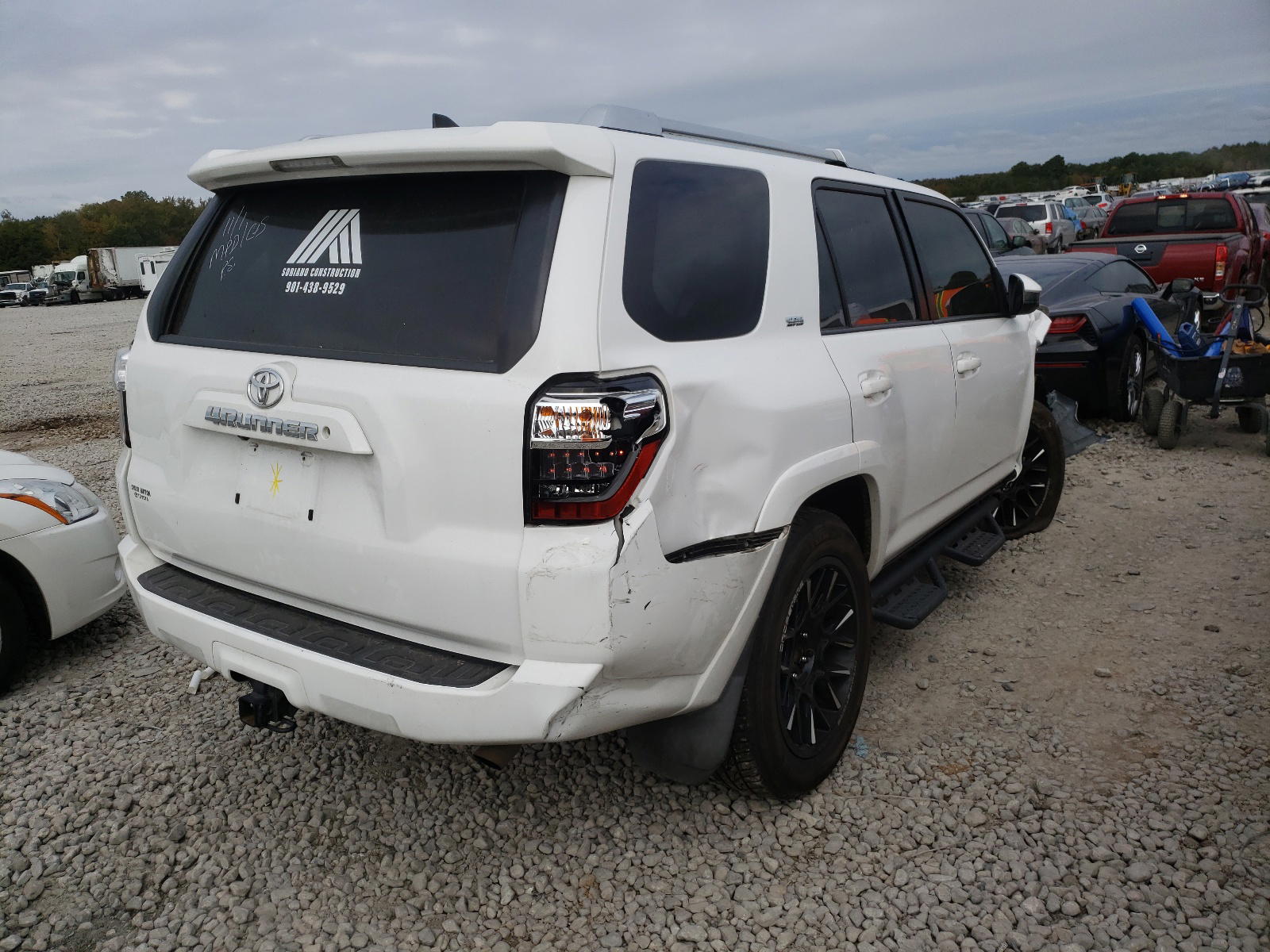 Photo 4 from auction – 2016 TOYOTA 4RUNNER SR with VIN JTEZU5JR4G5125260