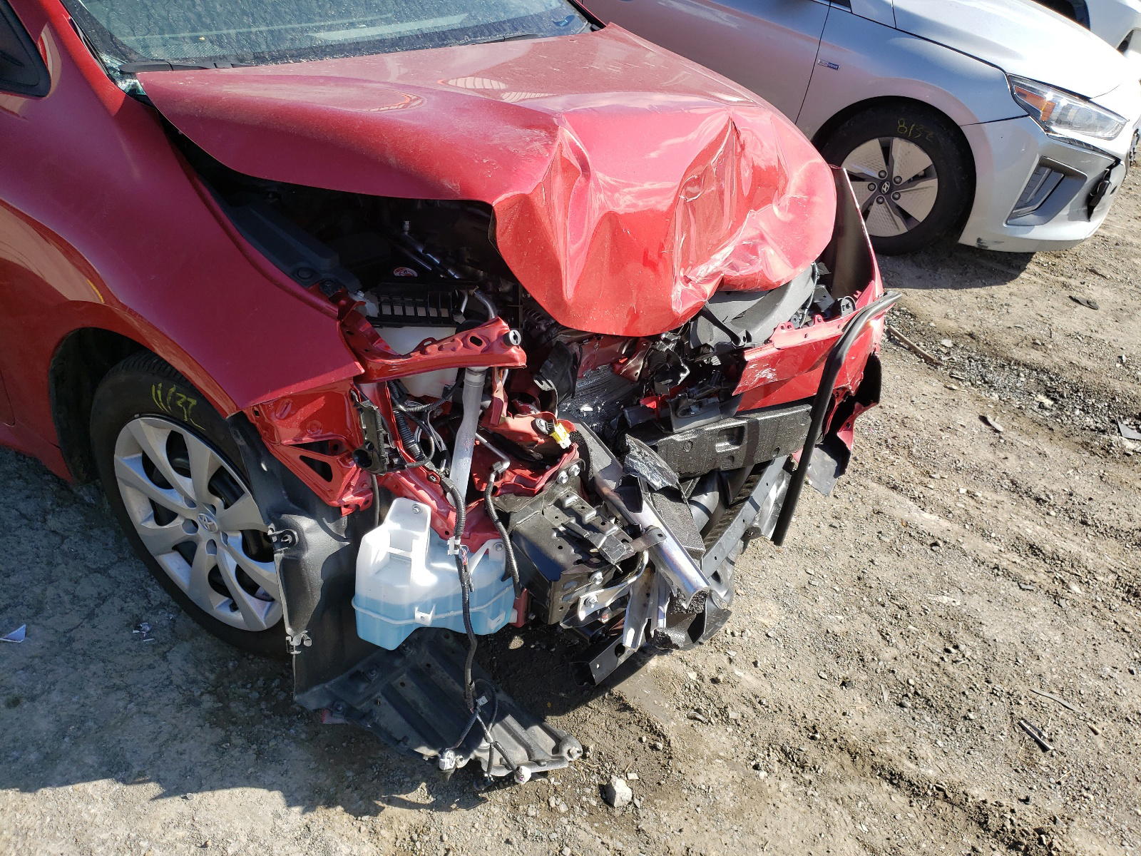 Photo 9 from auction – 2020 TOYOTA COROLLA LE with VIN 5YFEPRAE6LP080401