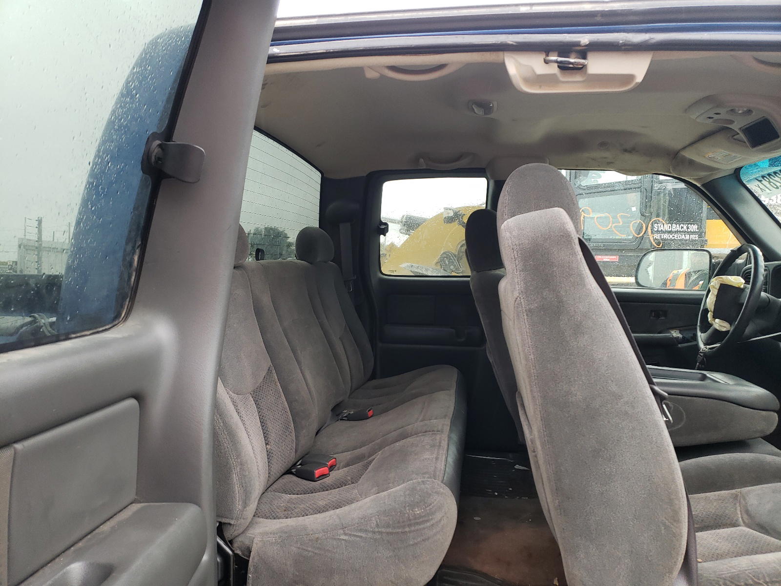 Photo 6 from auction – 2003 CHEVROLET SILVERADO with VIN 1GCHK29U43E194697