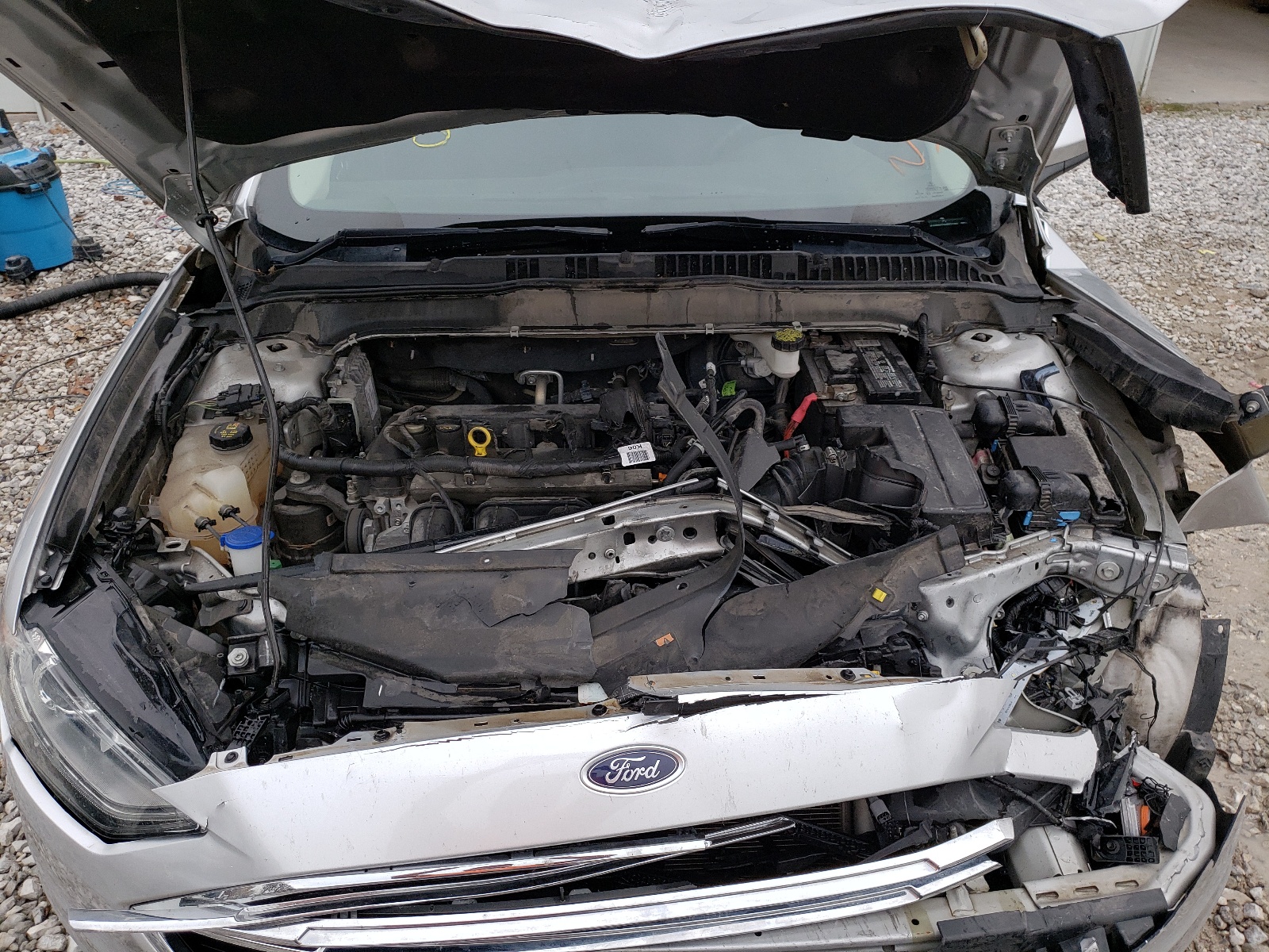 Photo 7 from auction – 2017 FORD FUSION SE with VIN 3FA6P0H73HR221388