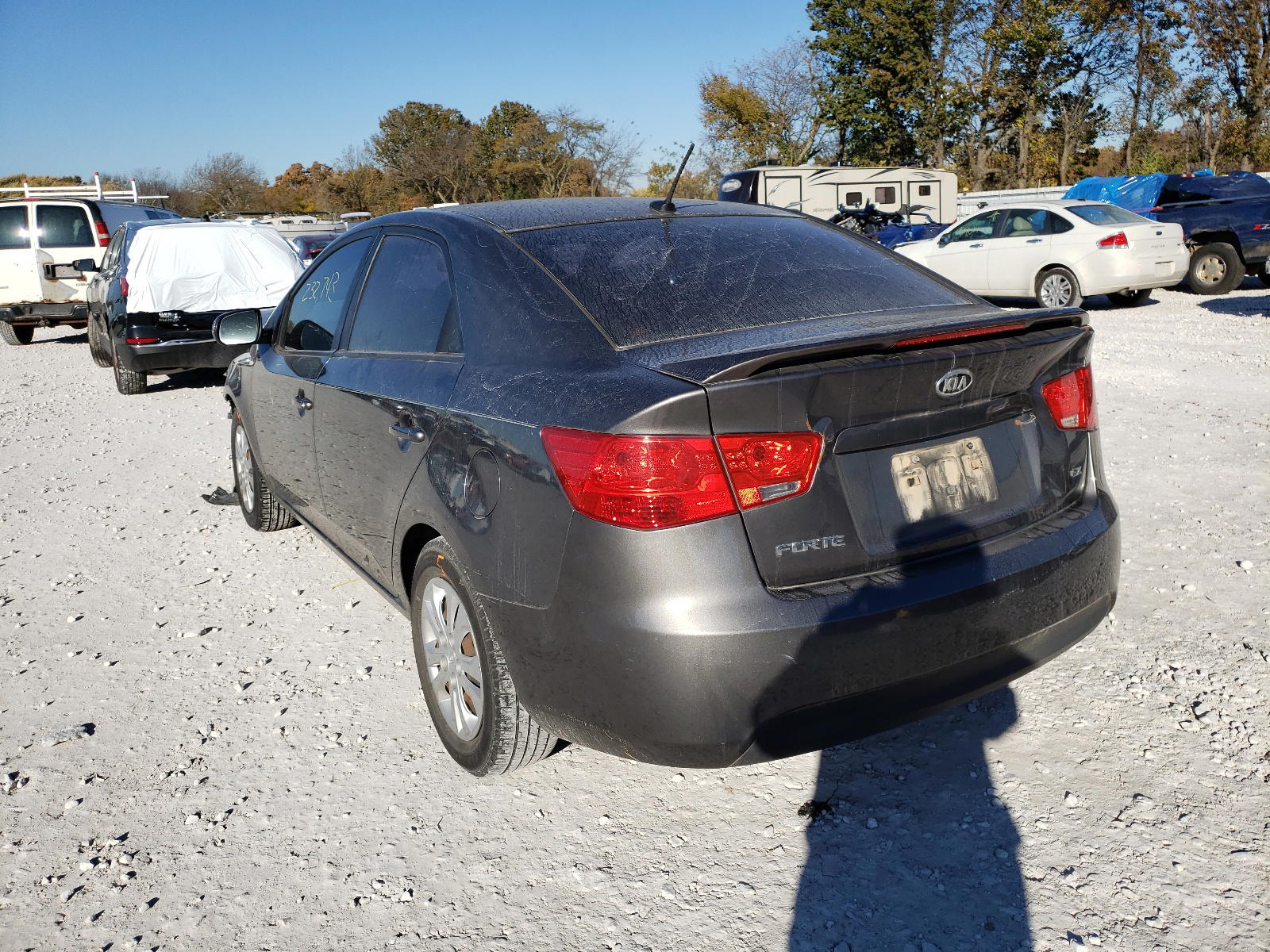 Photo 3 from auction – 2013 KIA FORTE EX with VIN KNAFU4A25D5691022
