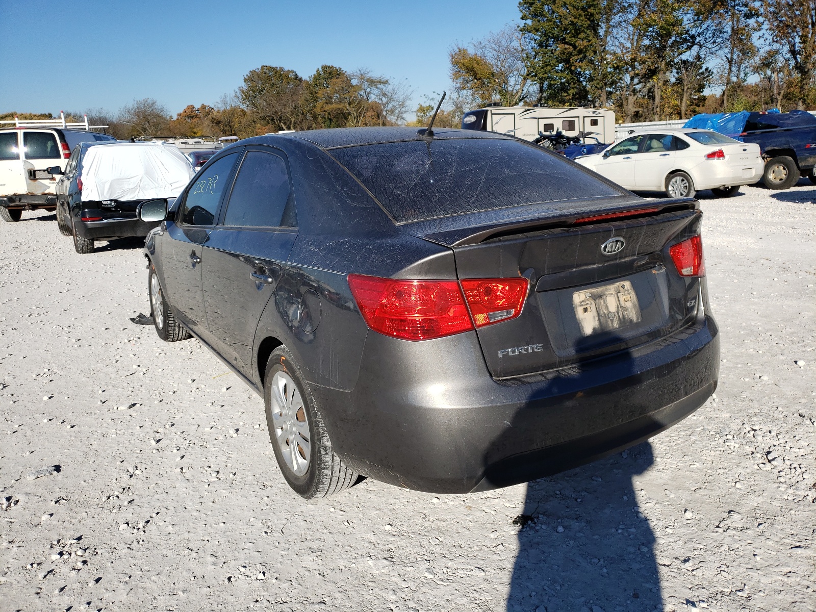 Zdjęcie 3 z aukcji – 2013 KIA FORTE EX z VIN KNAFU4A25D5691022