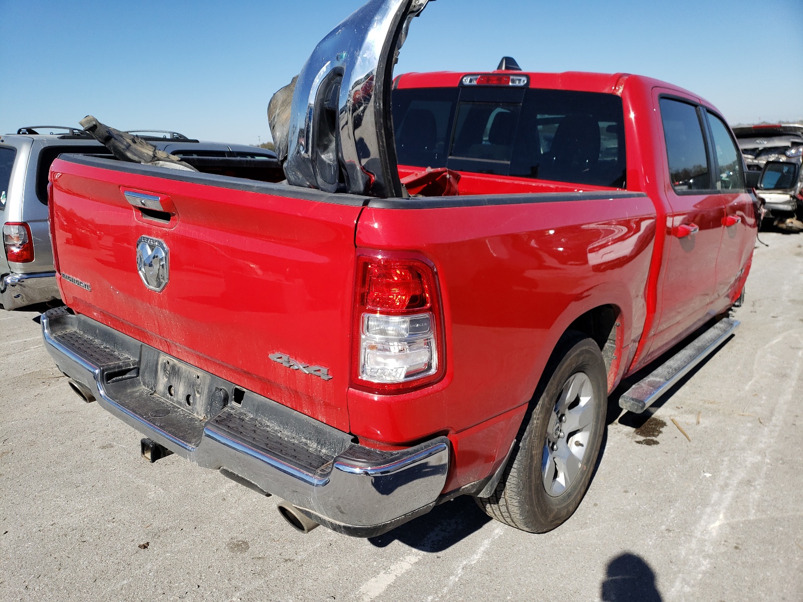Photo 4 from auction – 2020 RAM 1500 BIG H with VIN 1C6SRFFT4LN415825