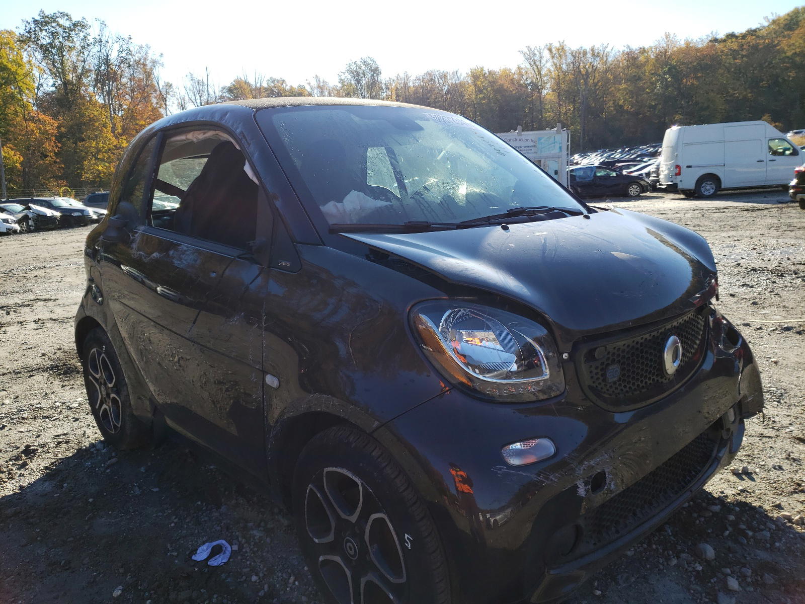 SMART FORTWO 2018 with VIN WMEFJ9BA6JK311604 - Photo from auction