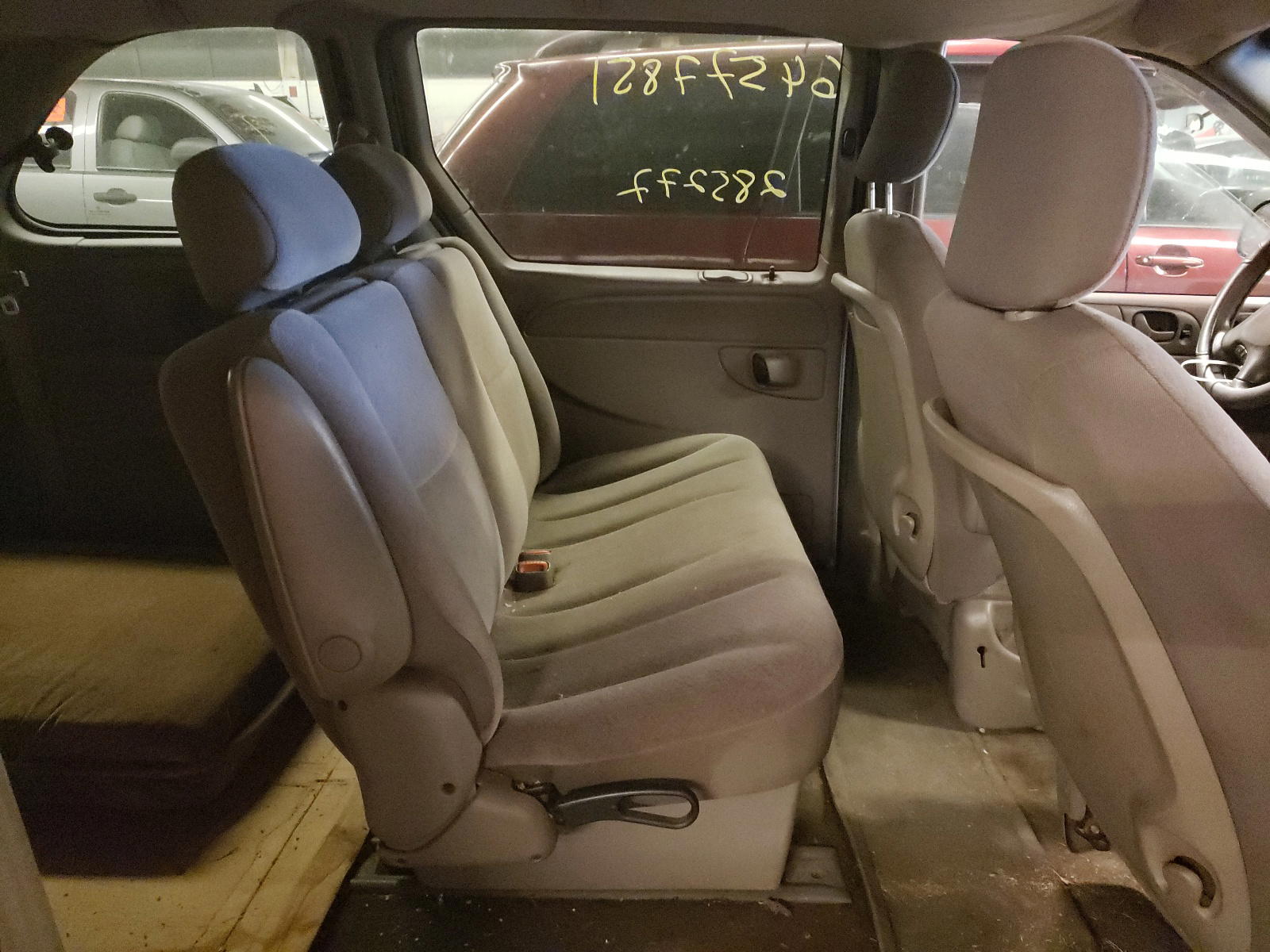 Photo 6 from auction – 2003 DODGE CARAVAN with VIN 1D4GP25343B242892
