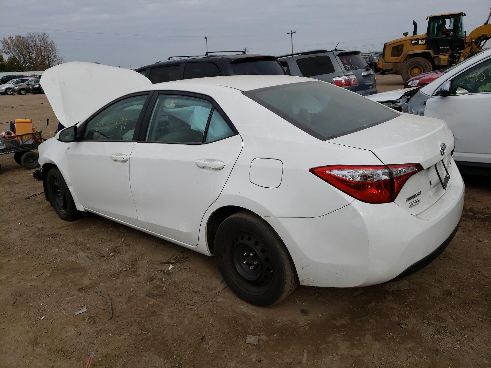 Photo 3 from auction – 2014 TOYOTA COROLLA L with VIN 2T1BURHE5EC213797