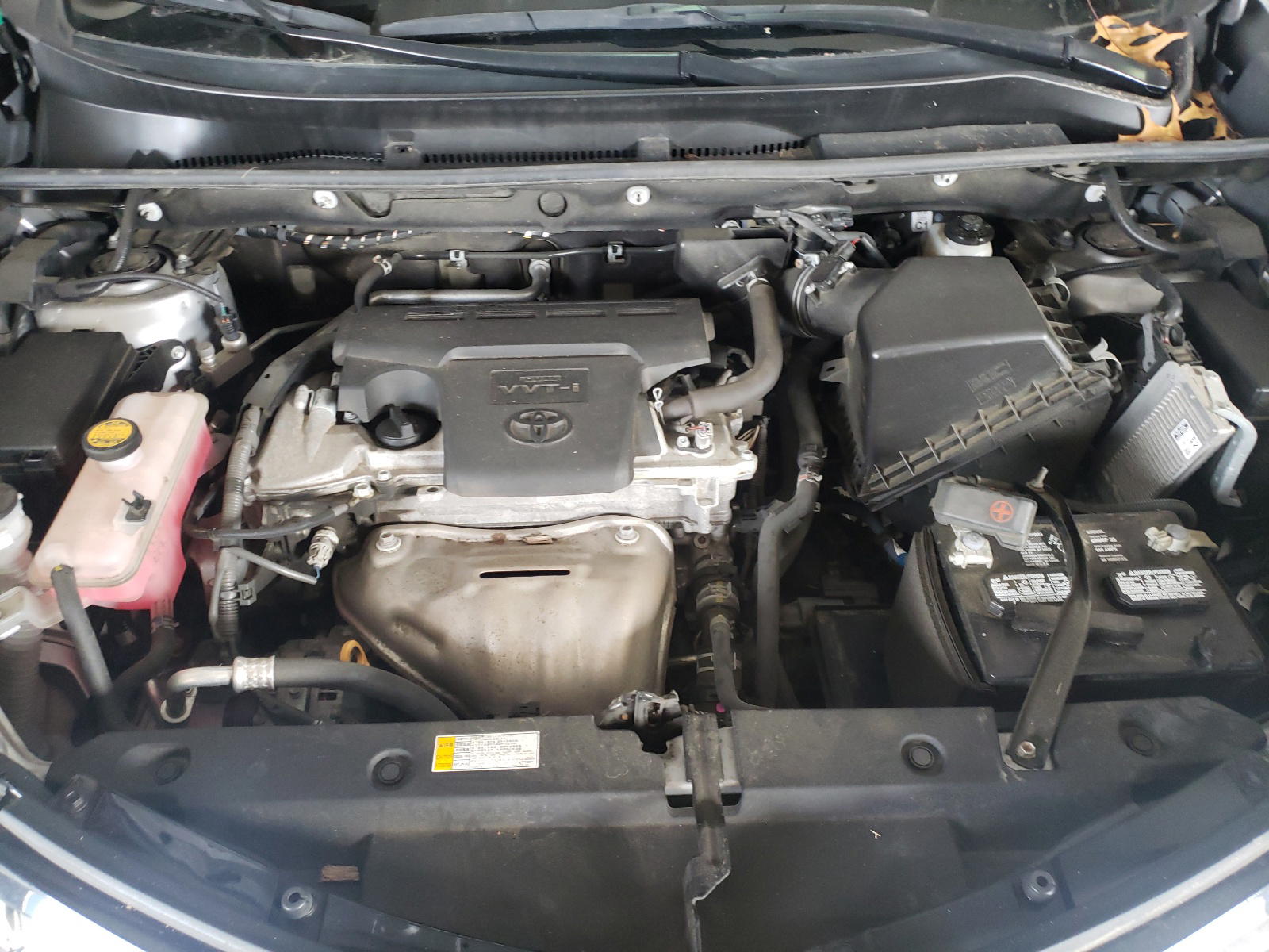 Photo 7 from auction – 2017 TOYOTA RAV4 LE with VIN 2T3BFREV0HW573486