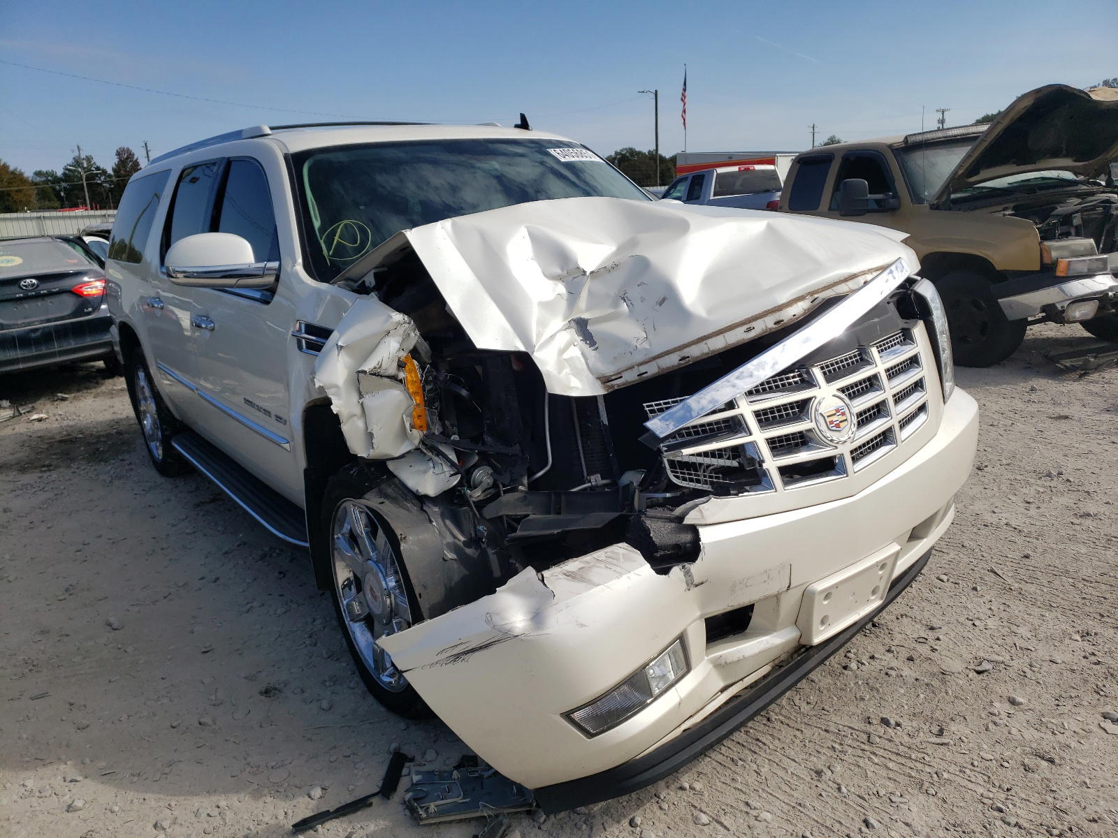 CADILLAC ESCALADE E 2014 with VIN 1GYS4HEF2ER189031 - Photo from auction
