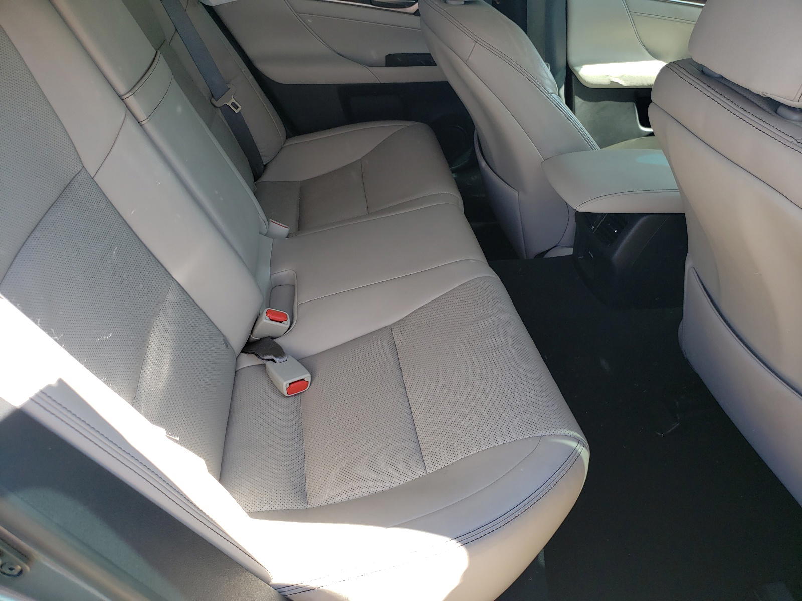 Photo 6 from auction – 2014 LEXUS GS 350 with VIN JTHBE1BL1E5041639