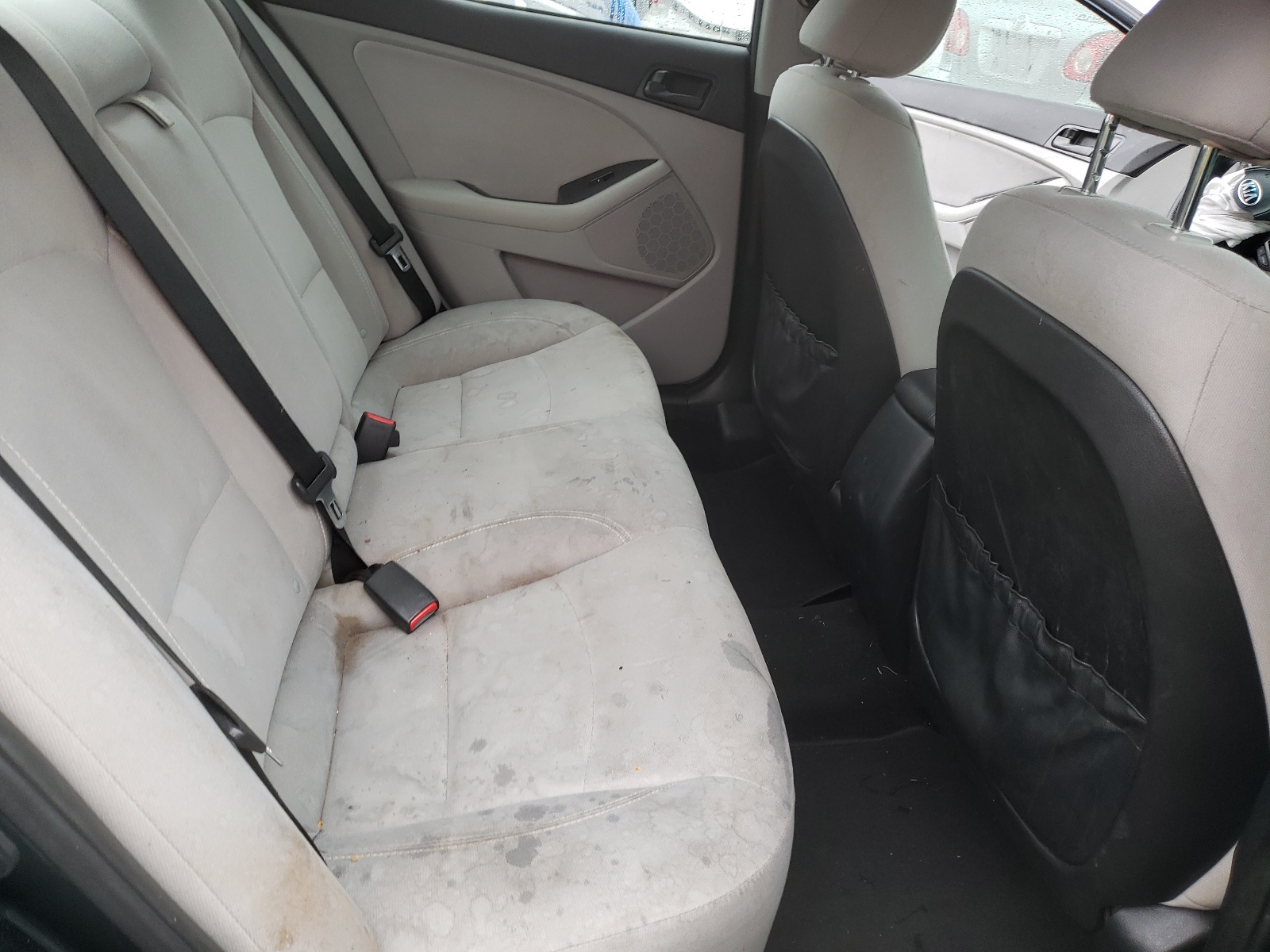 Photo 6 from auction – 2015 KIA OPTIMA LX with VIN 5XXGM4A71FG512931