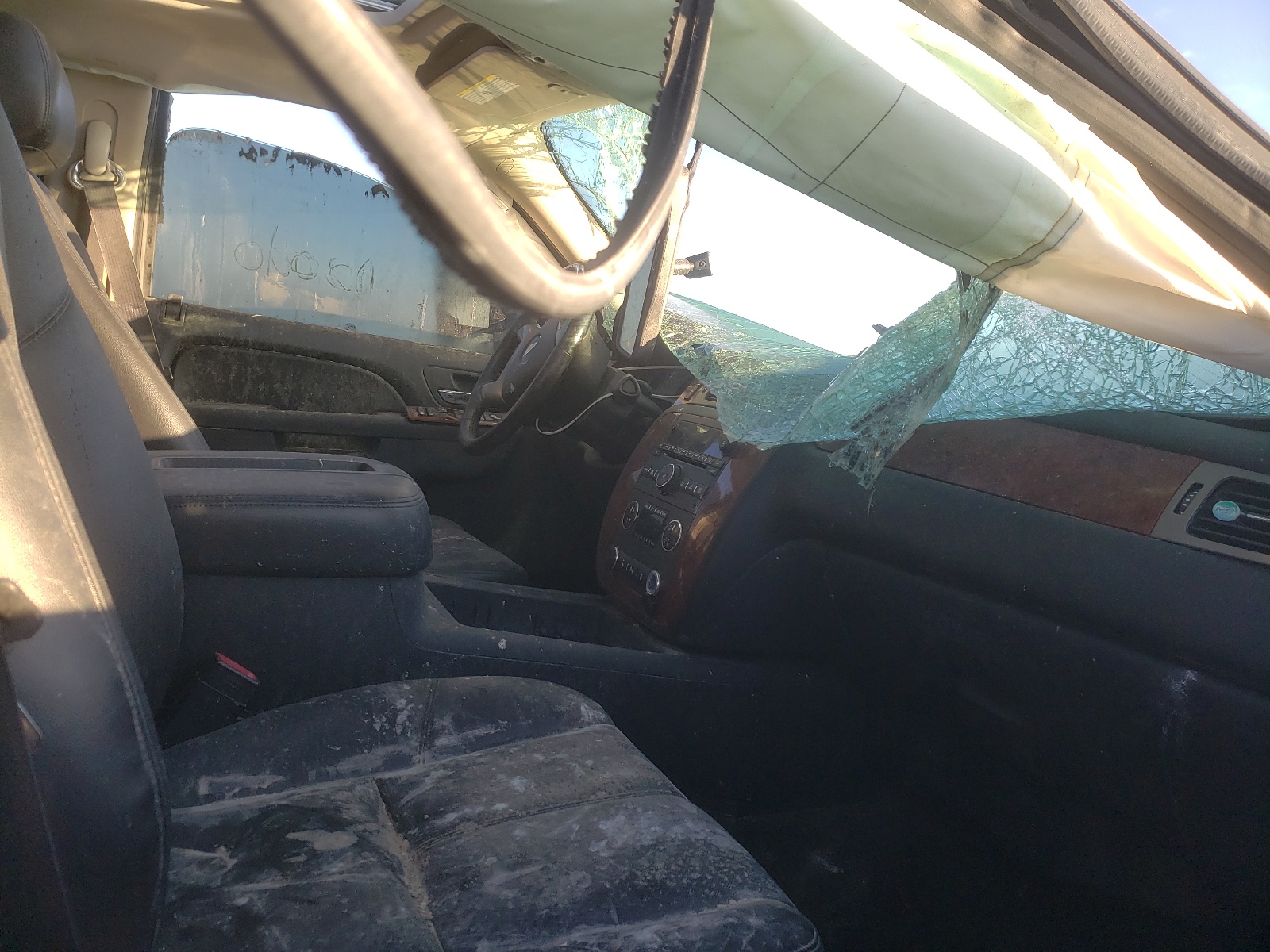 Photo 5 from auction – 2012 CHEVROLET TAHOE K150 with VIN 1GNSKBE07CR201618