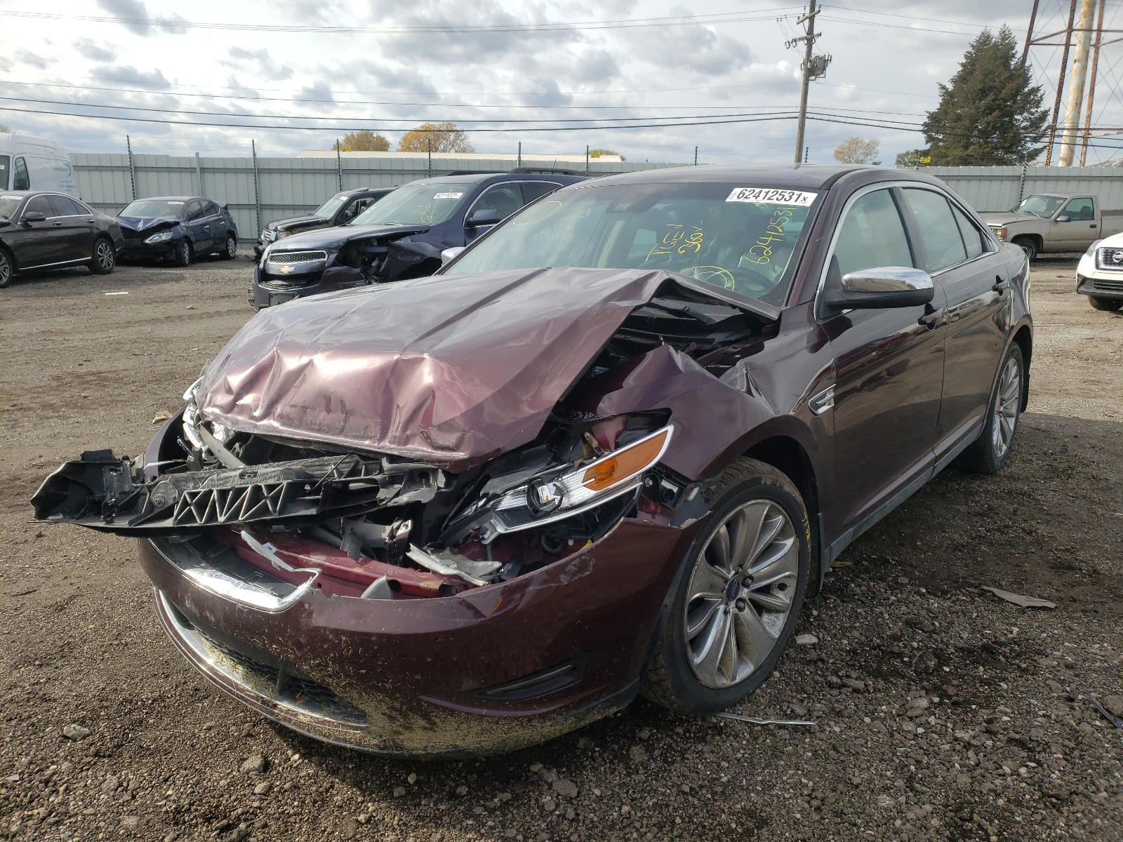 Photo 2 from auction – 2011 FORD TAURUS LIM with VIN 1FAHP2FW8BG128122