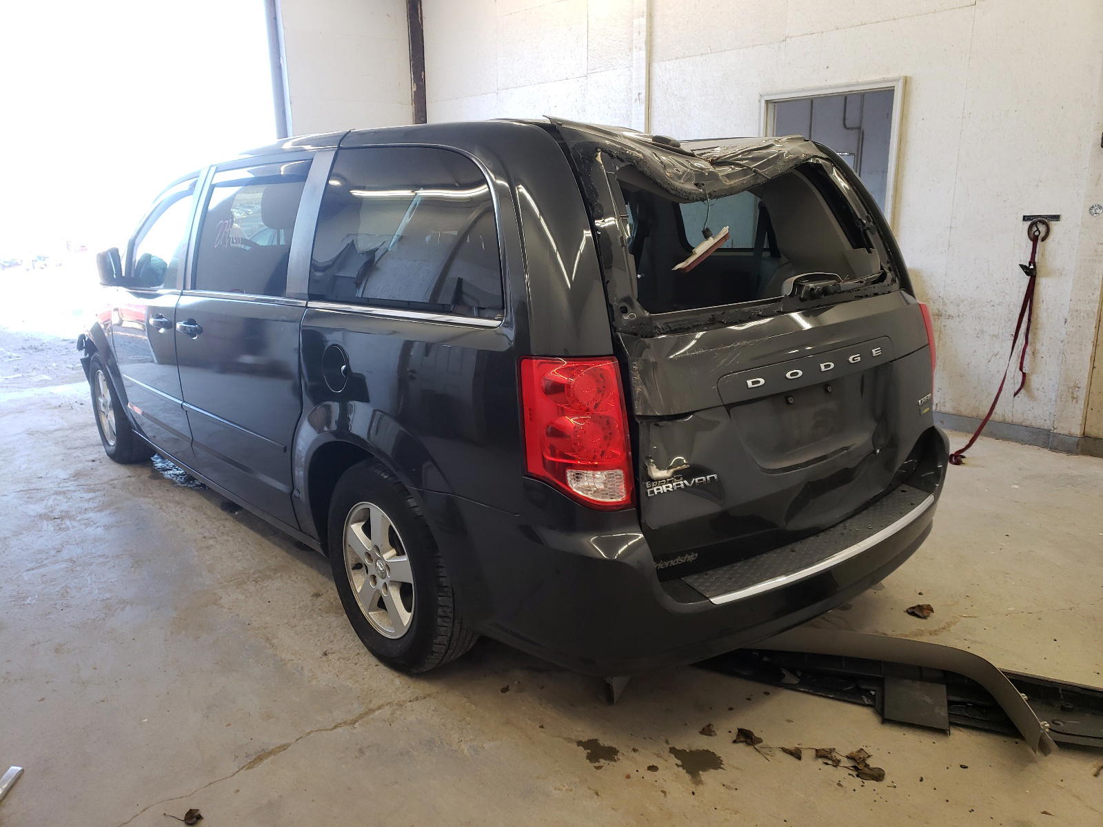 Photo 3 from auction – 2012 DODGE CARAVAN with VIN 2C4RDGDG3CR171833