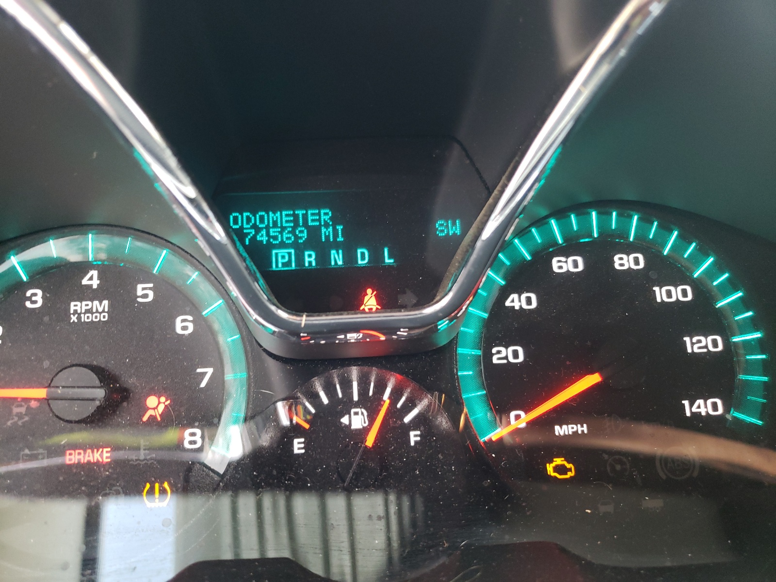 Photo 8 from auction – 2016 CHEVROLET TRAVERSE L with VIN 1GNKVJKD9GJ214254