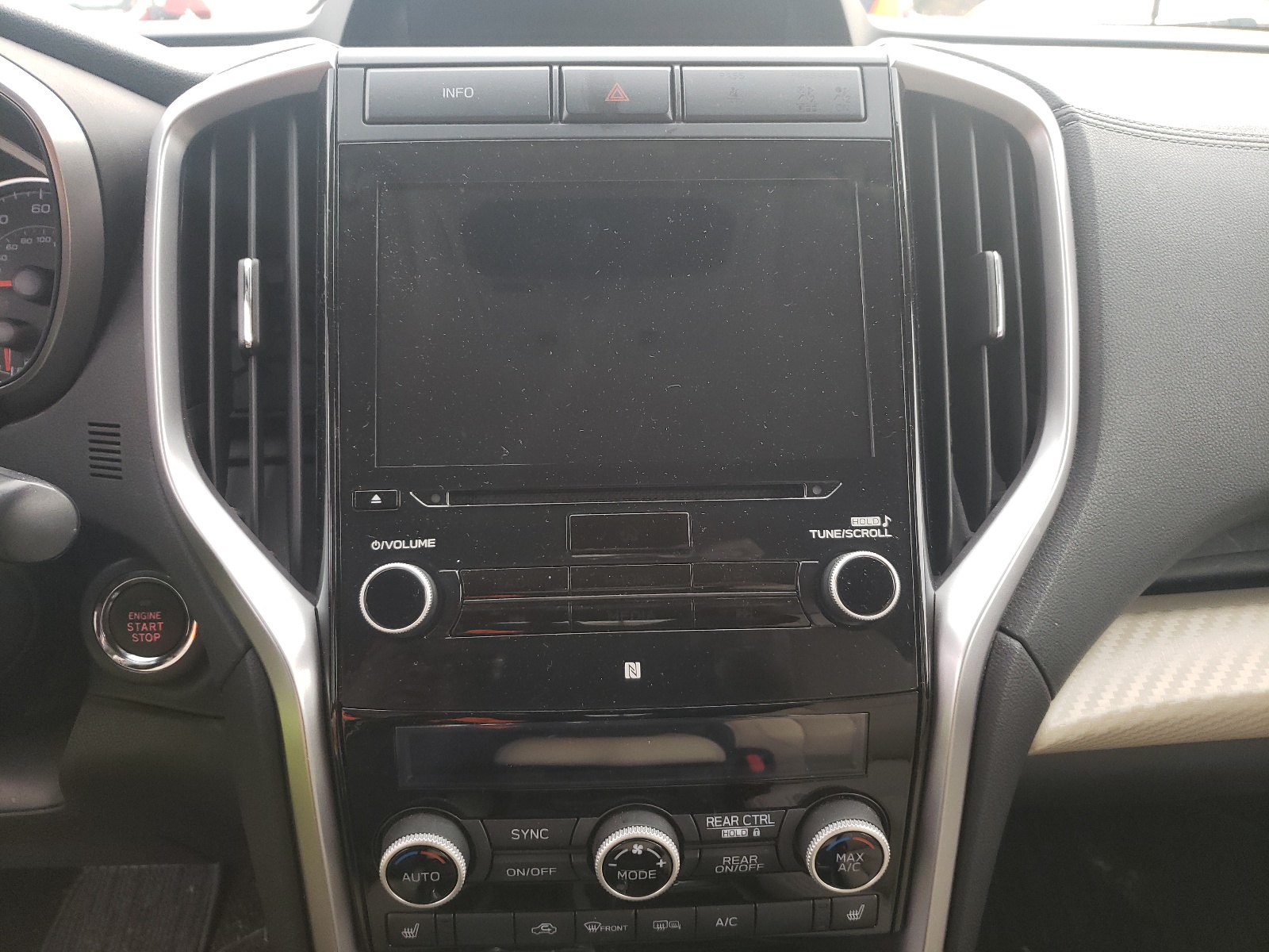 Photo 9 from auction – 2019 SUBARU ASCENT PRE with VIN 4S4WMAFD0K3435693