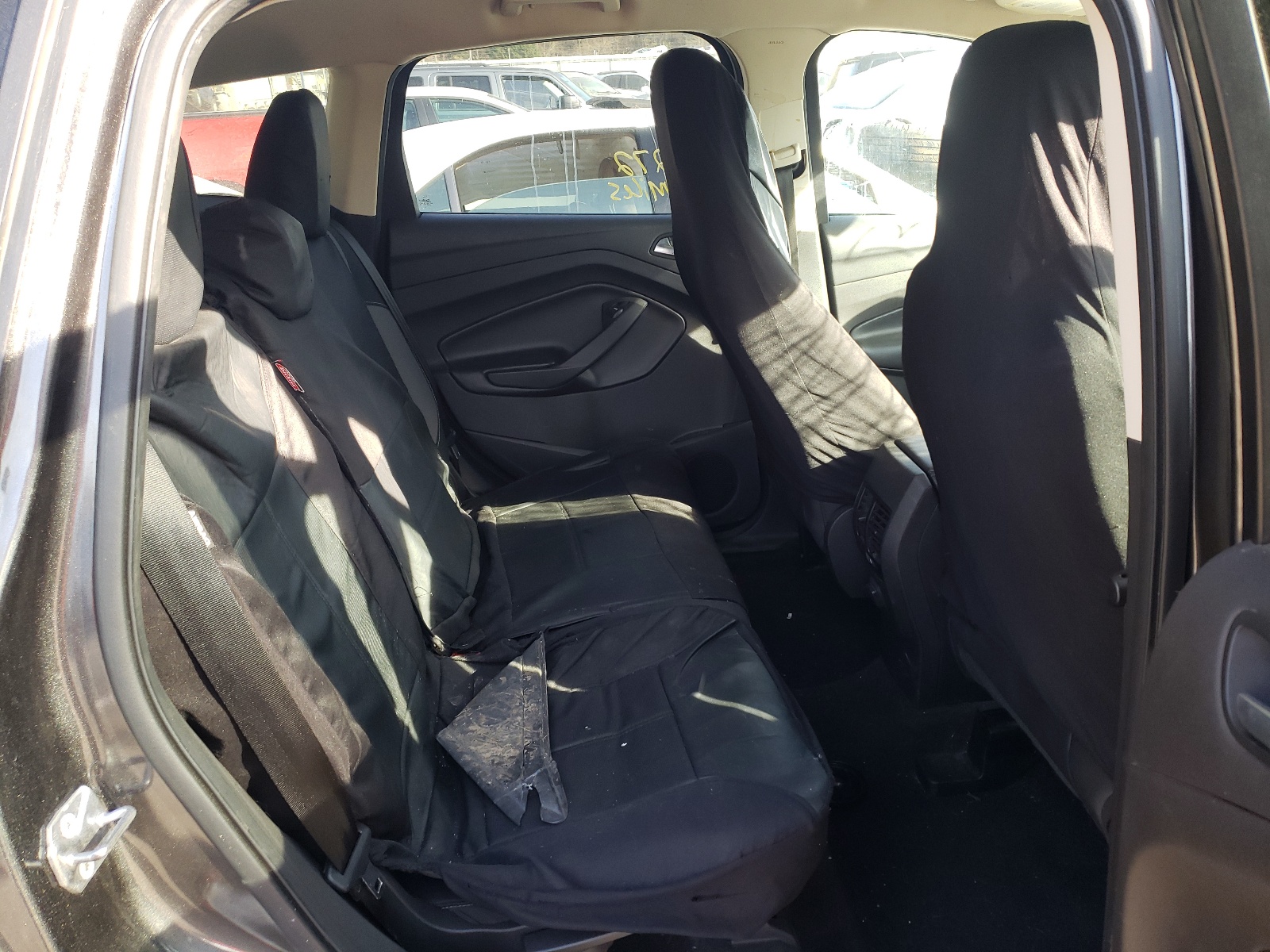 Photo 6 from auction – 2017 FORD ESCAPE SE with VIN 1FMCU0GD9HUF08865