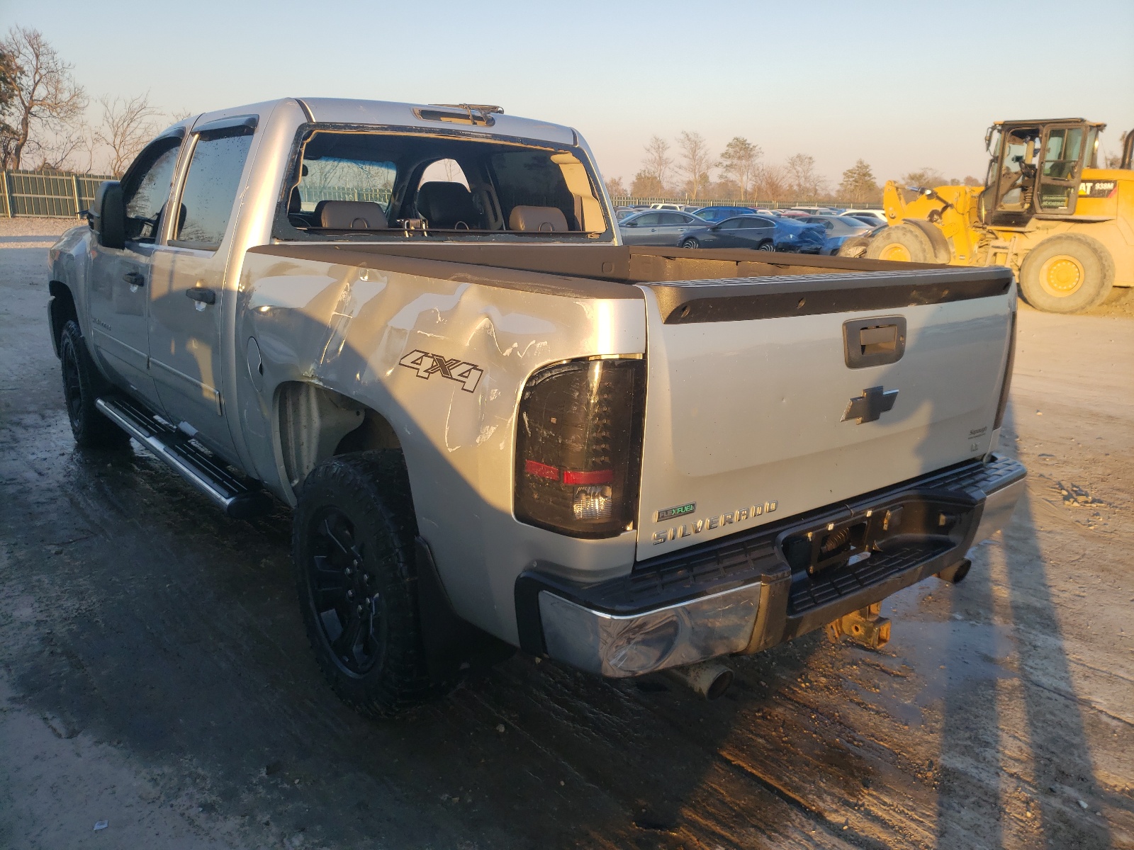 Photo 3 from auction – 2011 CHEVROLET SILVERADO with VIN 3GCPKSE31BG180627