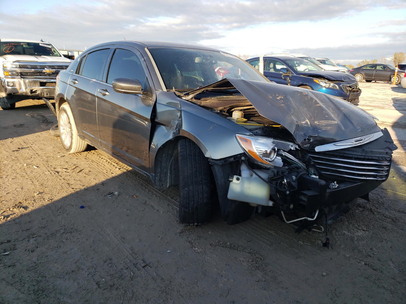 CHRYSLER 200 TOURIN 2012 with VIN 1C3CCBBB4CN205542 - Photo from auction