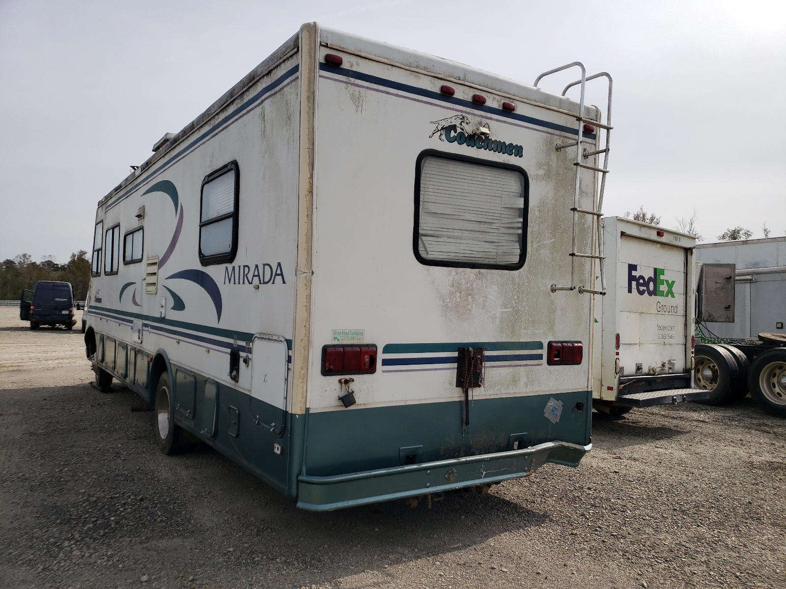 Photo 3 from auction – 1999 FORD F550 SUPER with VIN 3FCLF53S5XJA38015