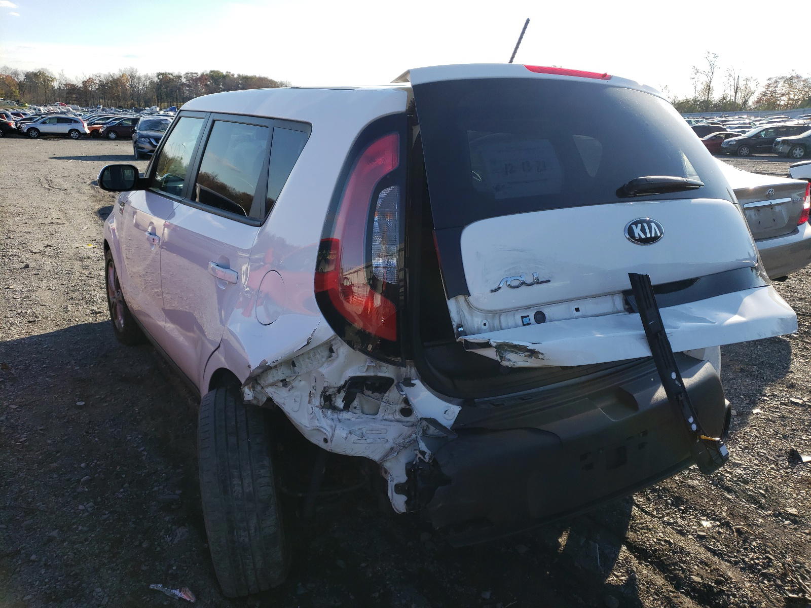Photo 3 from auction – 2014 KIA SOUL + with VIN KNDJP3A54E7027535