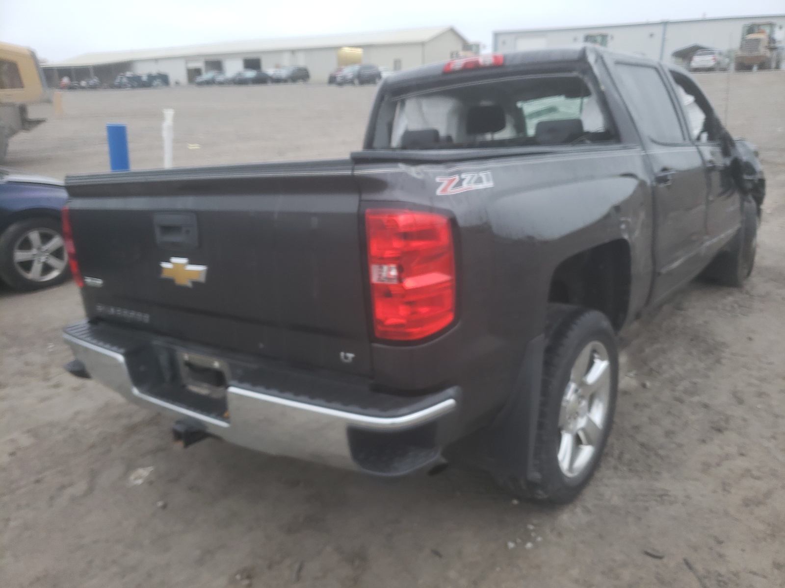 Zdjęcie 4 z aukcji – 2015 CHEVROLET SILVERADO z VIN 3GCUKREC5FG214490