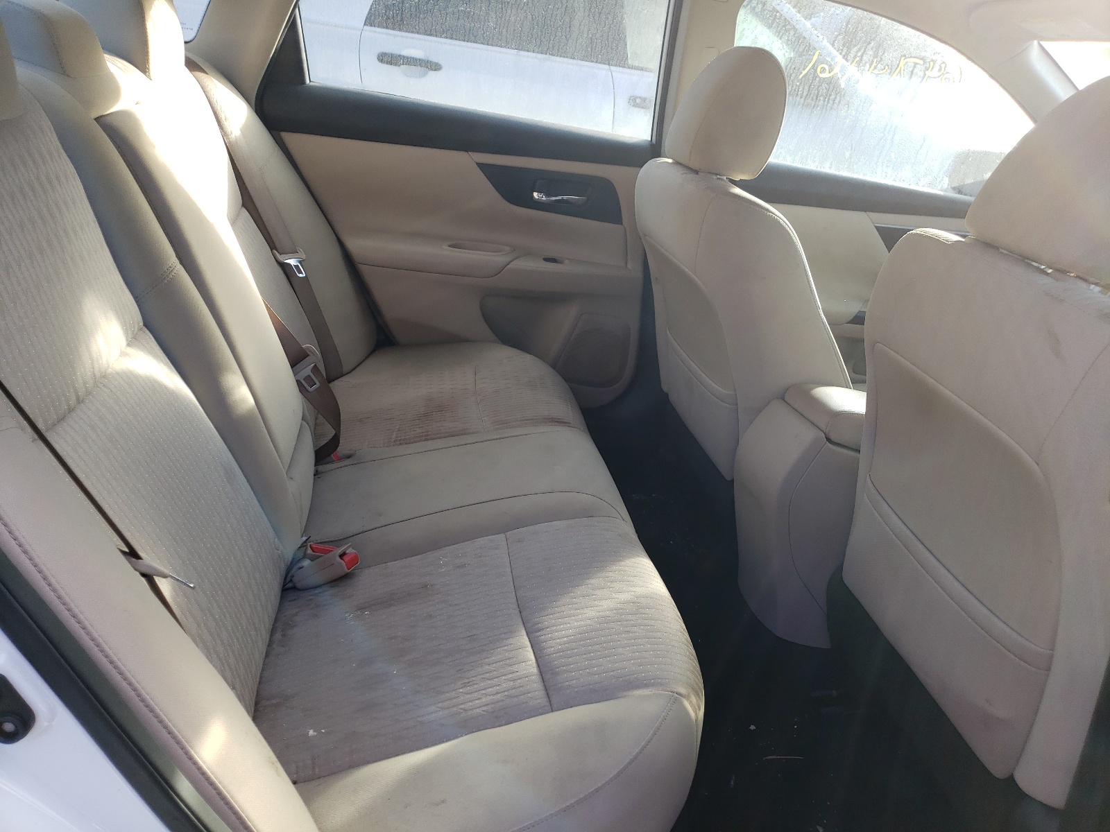 Photo 6 from auction – 2017 NISSAN ALTIMA 2.5 with VIN 1N4AL3AP6HC244812