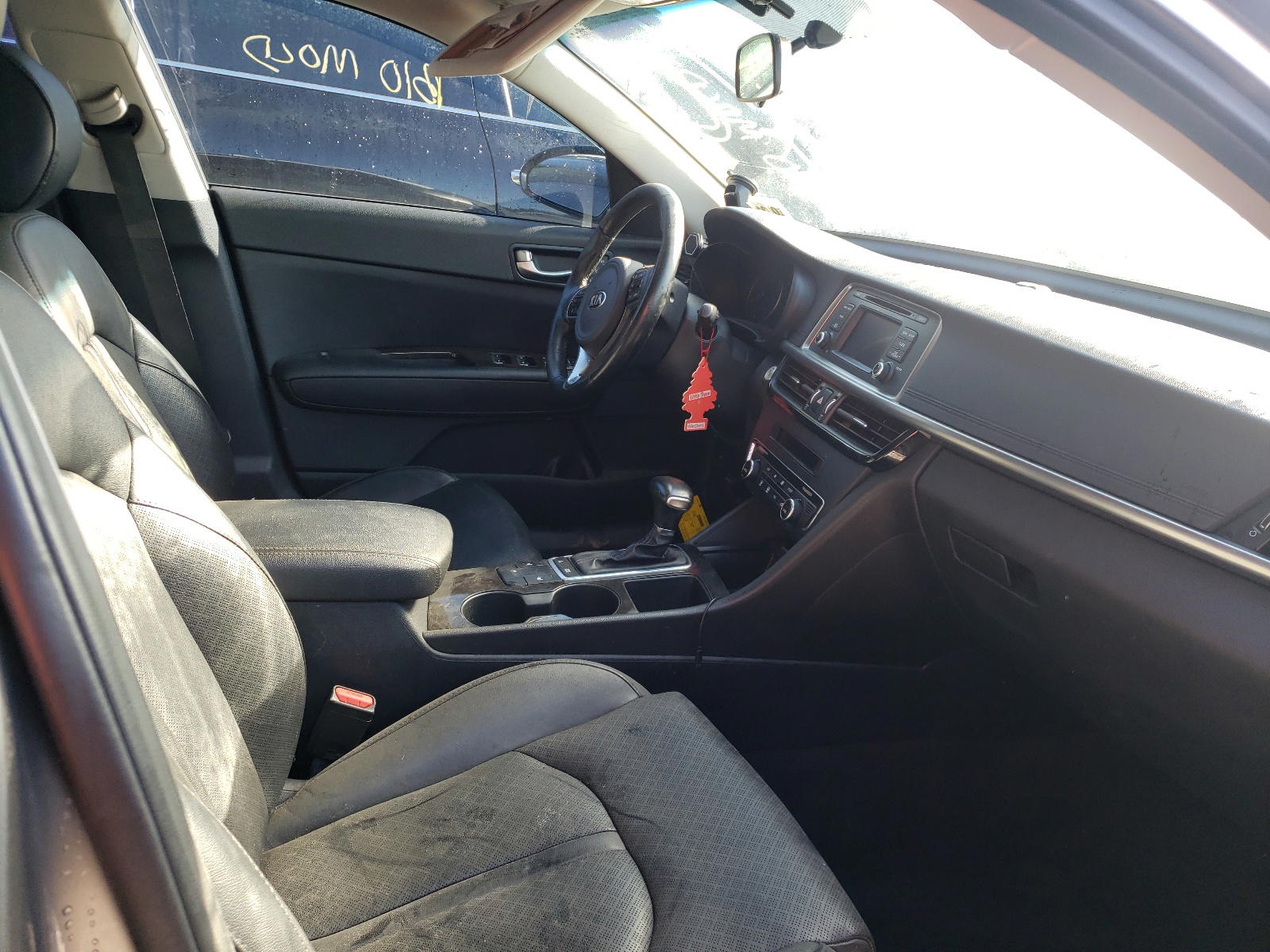 Photo 5 from auction – 2016 KIA OPTIMA EX with VIN 5XXGU4L3XGG083686