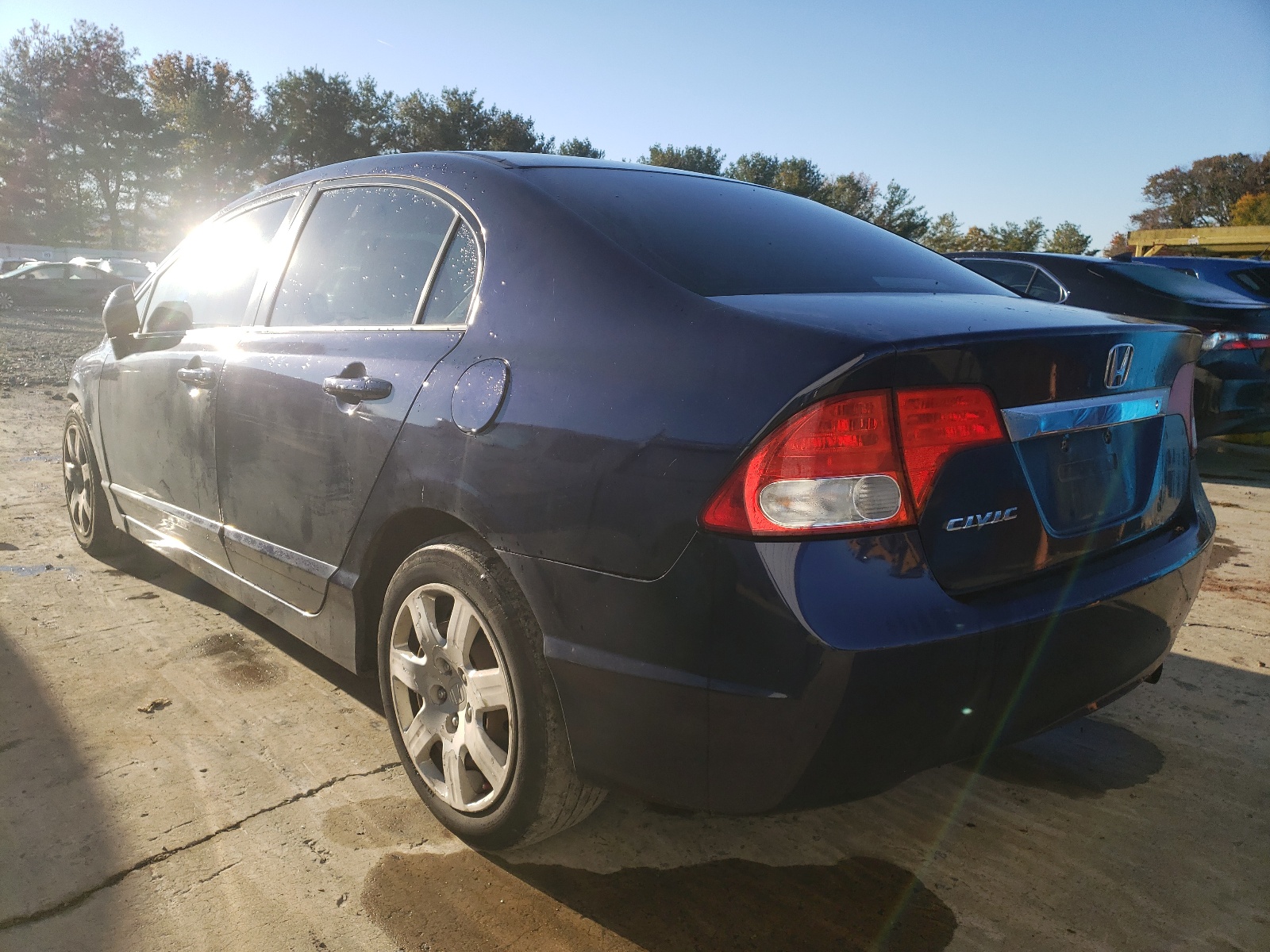 Photo 3 from auction – 2011 HONDA CIVIC LX with VIN 2HGFA1F59BH549289