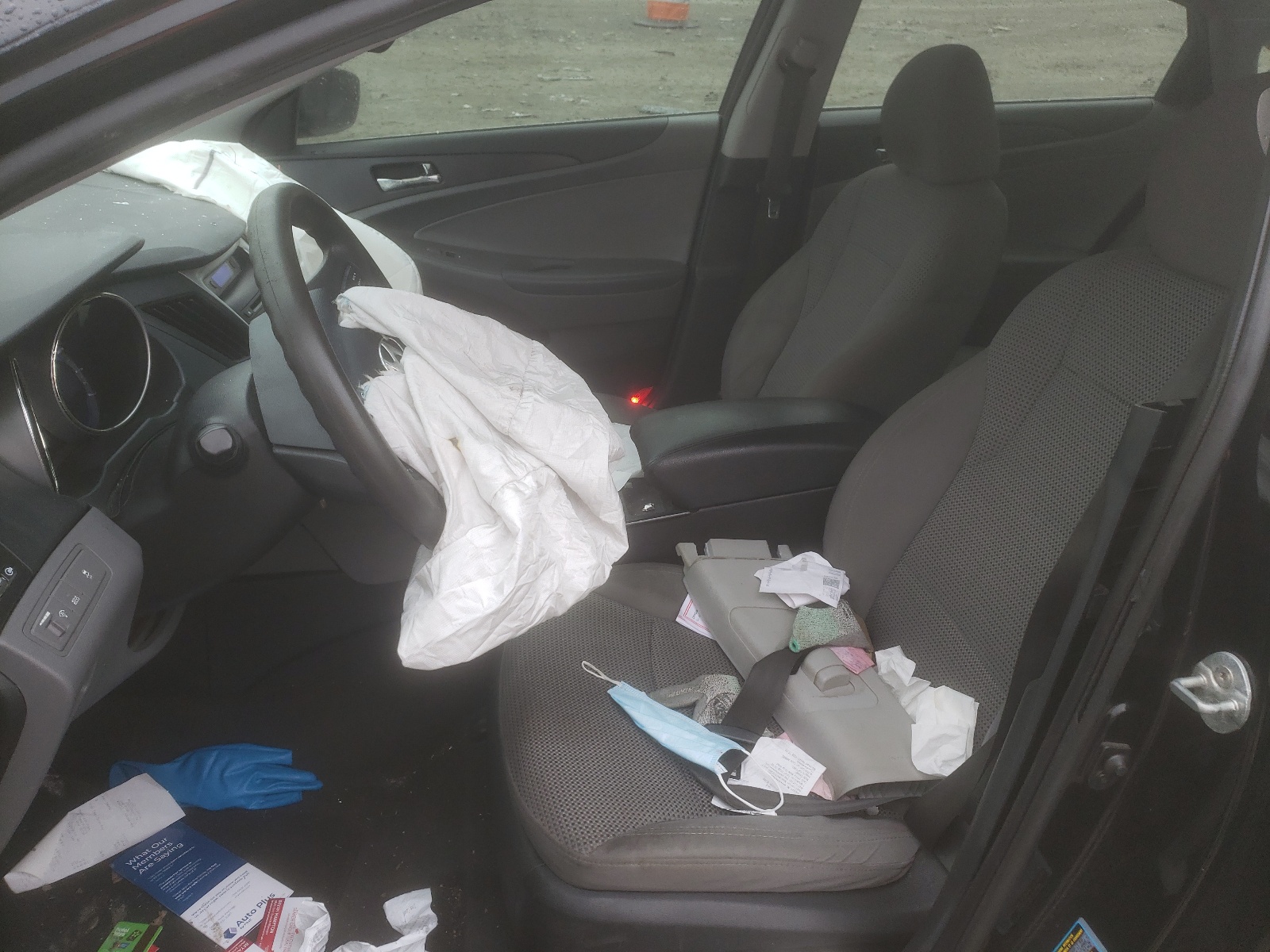 Фото 5 с аукциона – 2012 HYUNDAI SONATA GLS с VIN 5NPEB4AC8CH407166