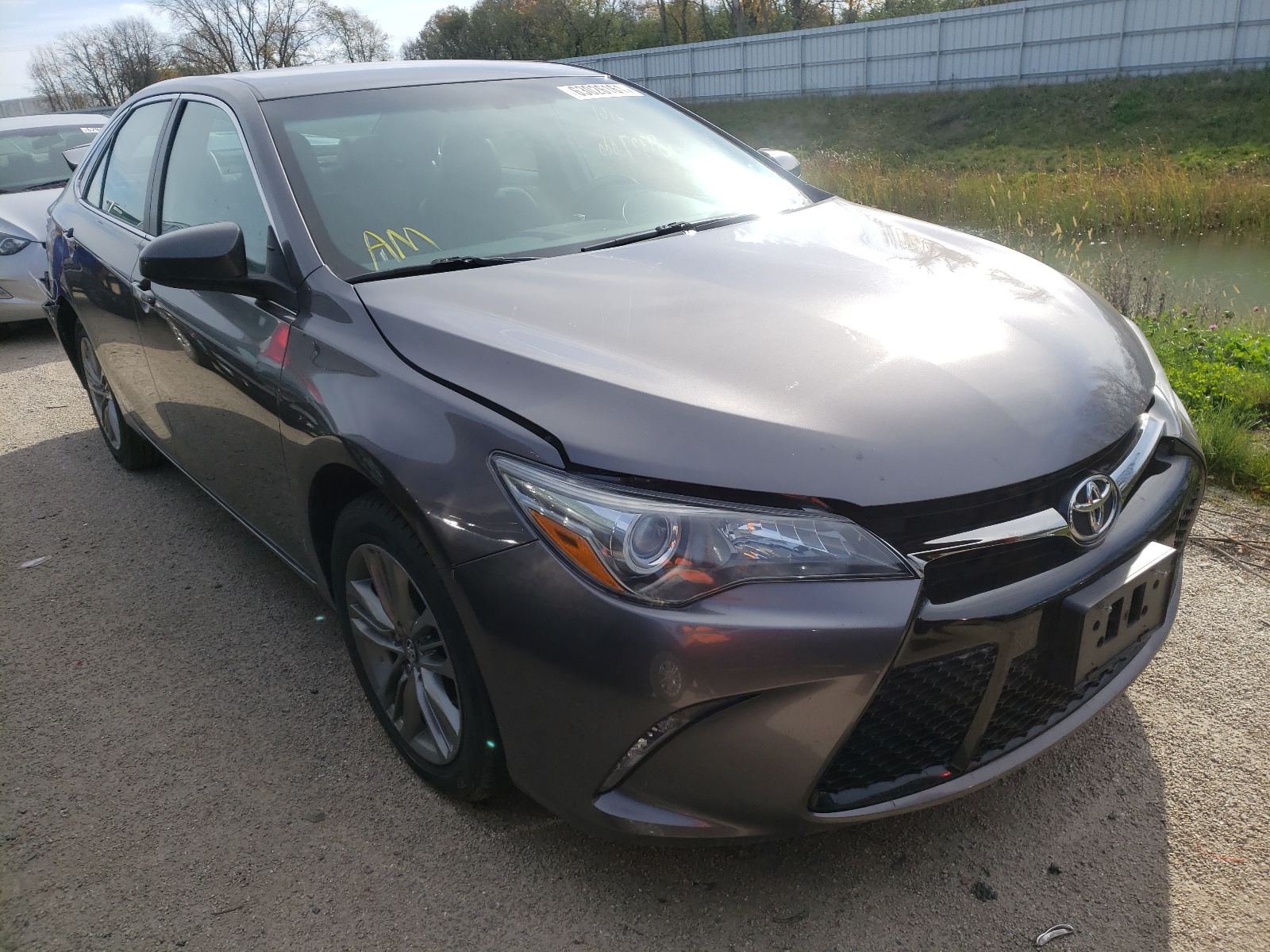 TOYOTA CAMRY LE 2017 with VIN 4T1BF1FK4HU417160 - Photo from auction