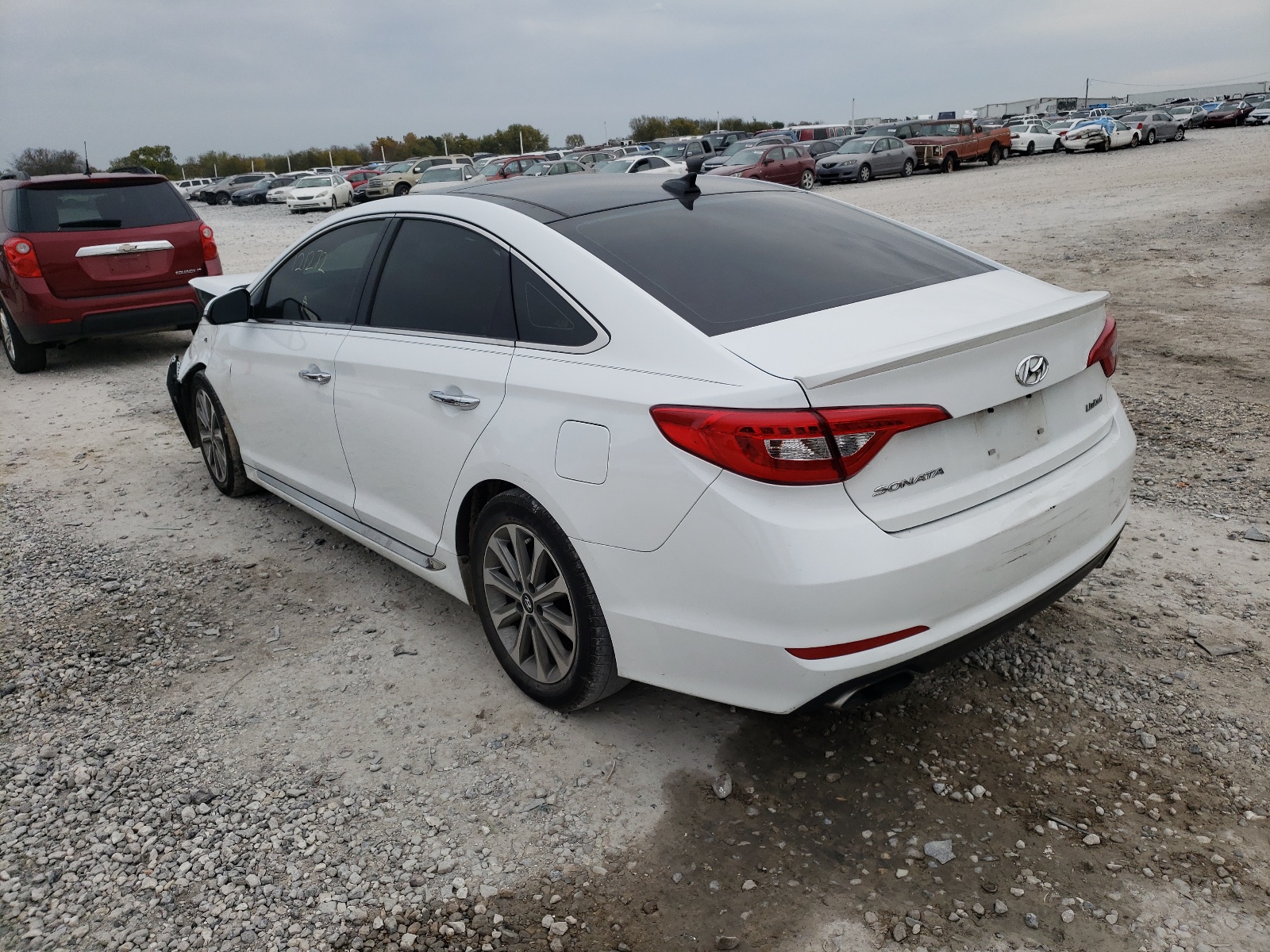 Photo 3 from auction – 2016 HYUNDAI SONATA SPO with VIN 5NPE34AF5GH335792