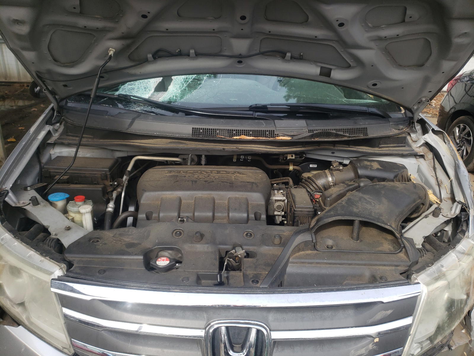 Photo 7 from auction – 2011 HONDA ODYSSEY EX with VIN 5FNRL5H69BB076101