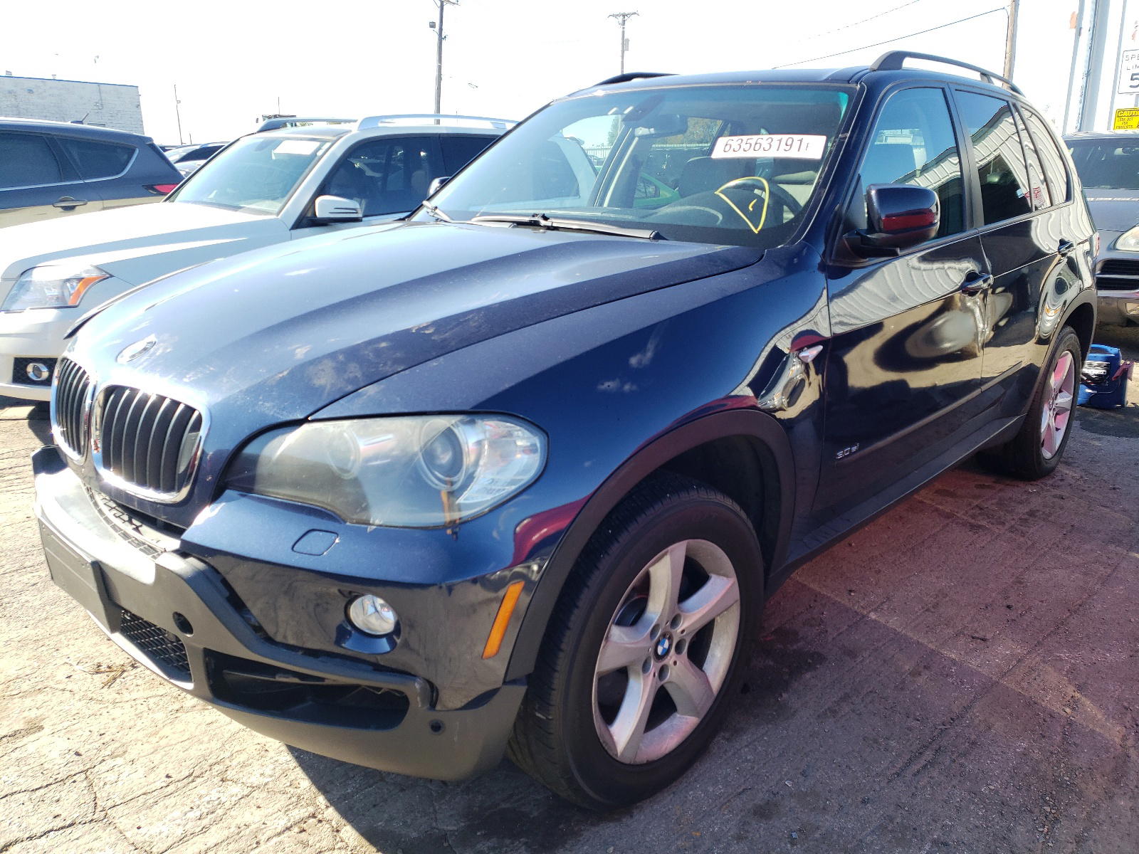 Photo 2 from auction – 2007 BMW X5 3.0I with VIN 4USFE43577LY75573