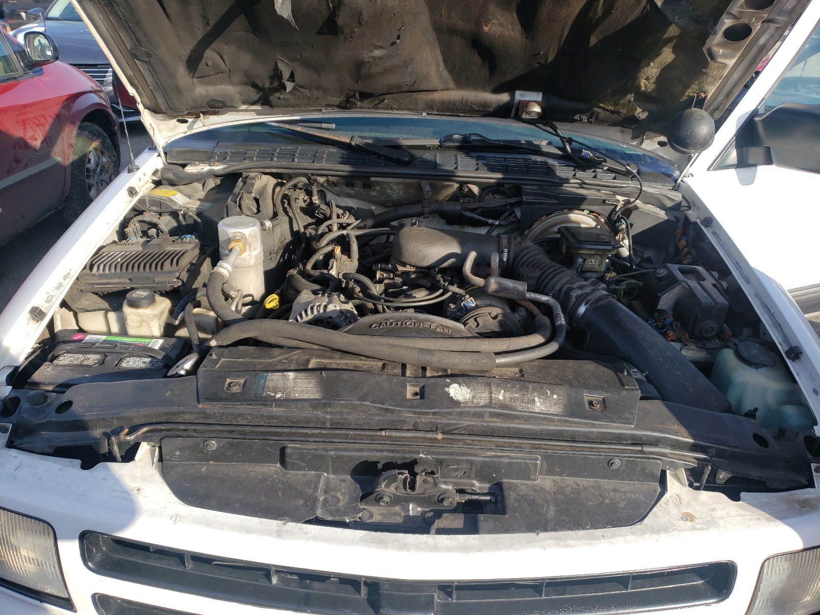 Photo 7 from auction – 1997 CHEVROLET BLAZER with VIN 1GNDT13W3V2249958
