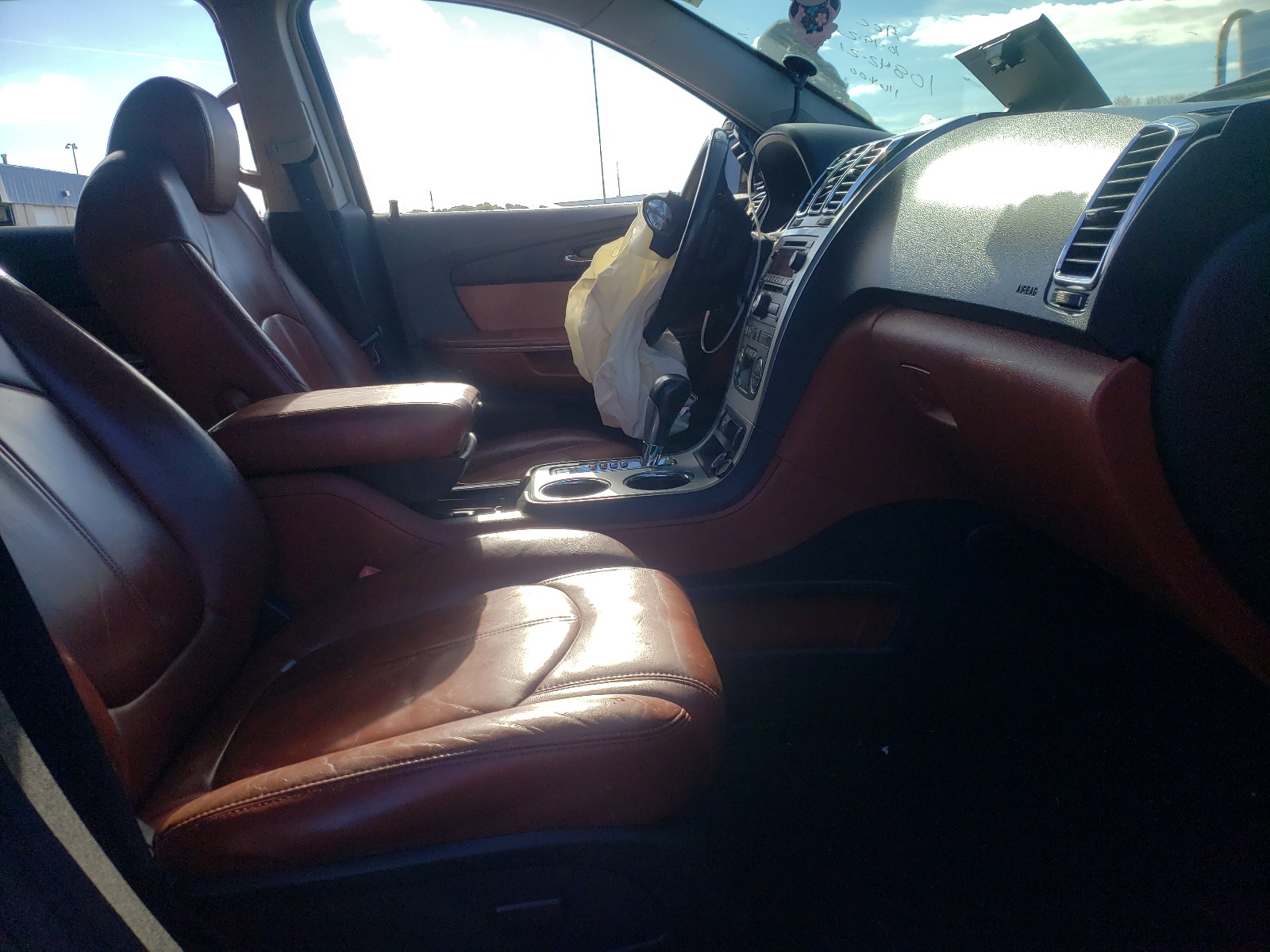 Photo 5 from auction – 2007 GMC ACADIA SLT with VIN 1GKER23717J116400