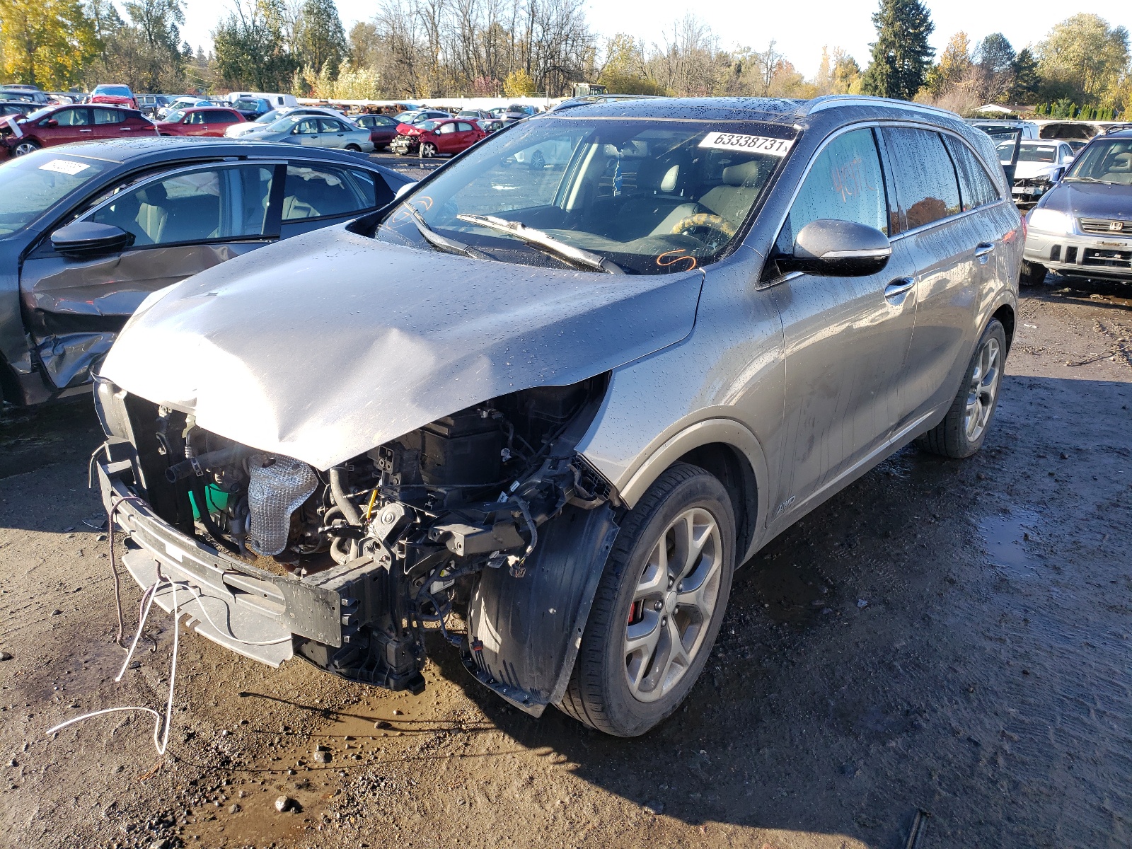 Photo 2 from auction – 2017 KIA SORENTO SX with VIN 5XYPKDA54HG321720