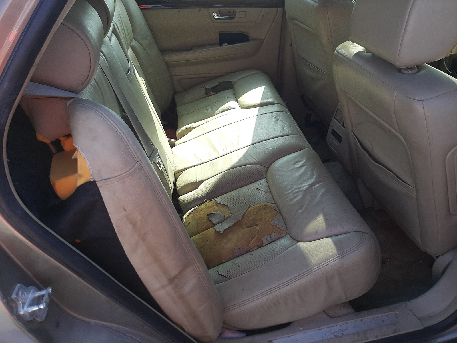 Zdjęcie 6 z aukcji – 2011 CADILLAC DTS PREMIU z VIN 1G6KH5E62BU132851
