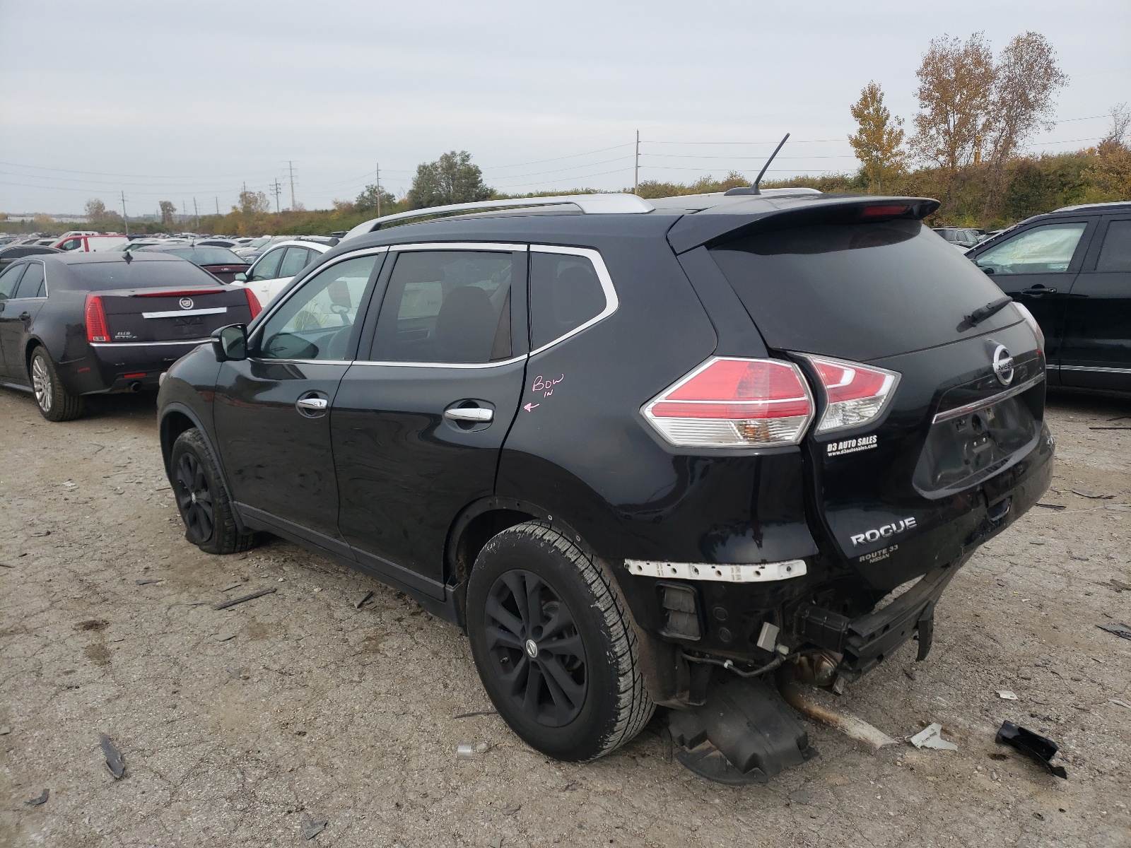 Photo 3 from auction – 2015 NISSAN ROGUE S with VIN KNMAT2MV8FP571779