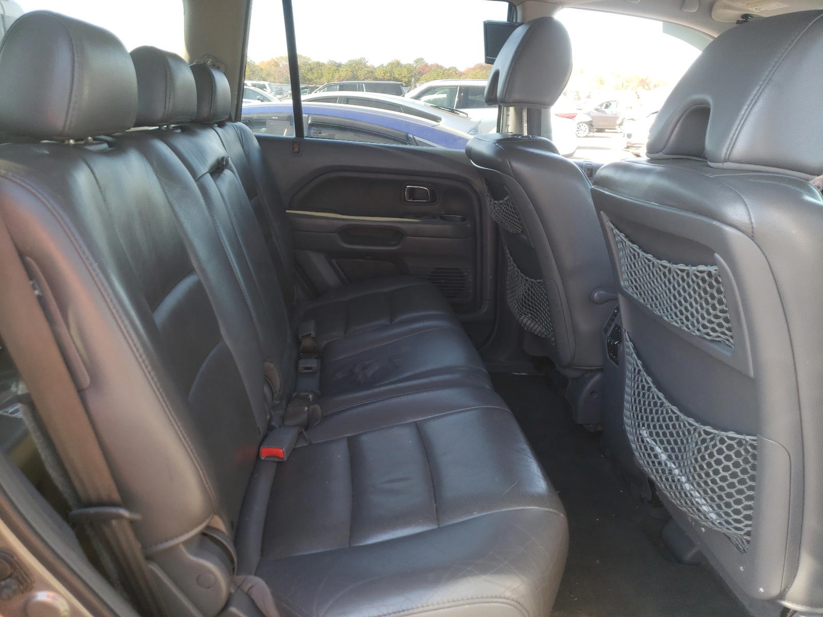 Photo 6 from auction – 2007 HONDA PILOT EXL with VIN 5FNYF18667B004906