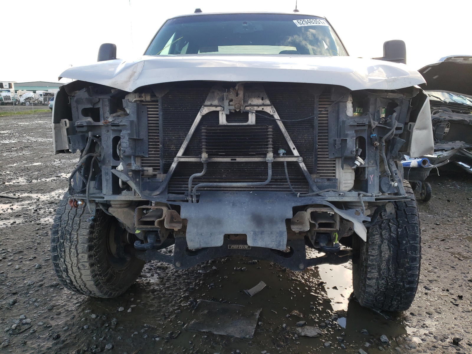 Photo 9 from auction – 2004 CHEVROLET SILVERADO with VIN 1GCHK232X4F261225