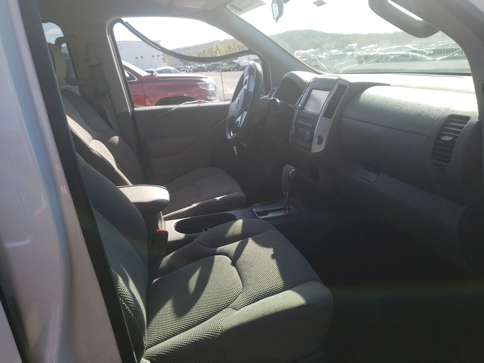 Photo 5 from auction – 2019 NISSAN FRONTIER S with VIN 1N6AD0EV0KN702965