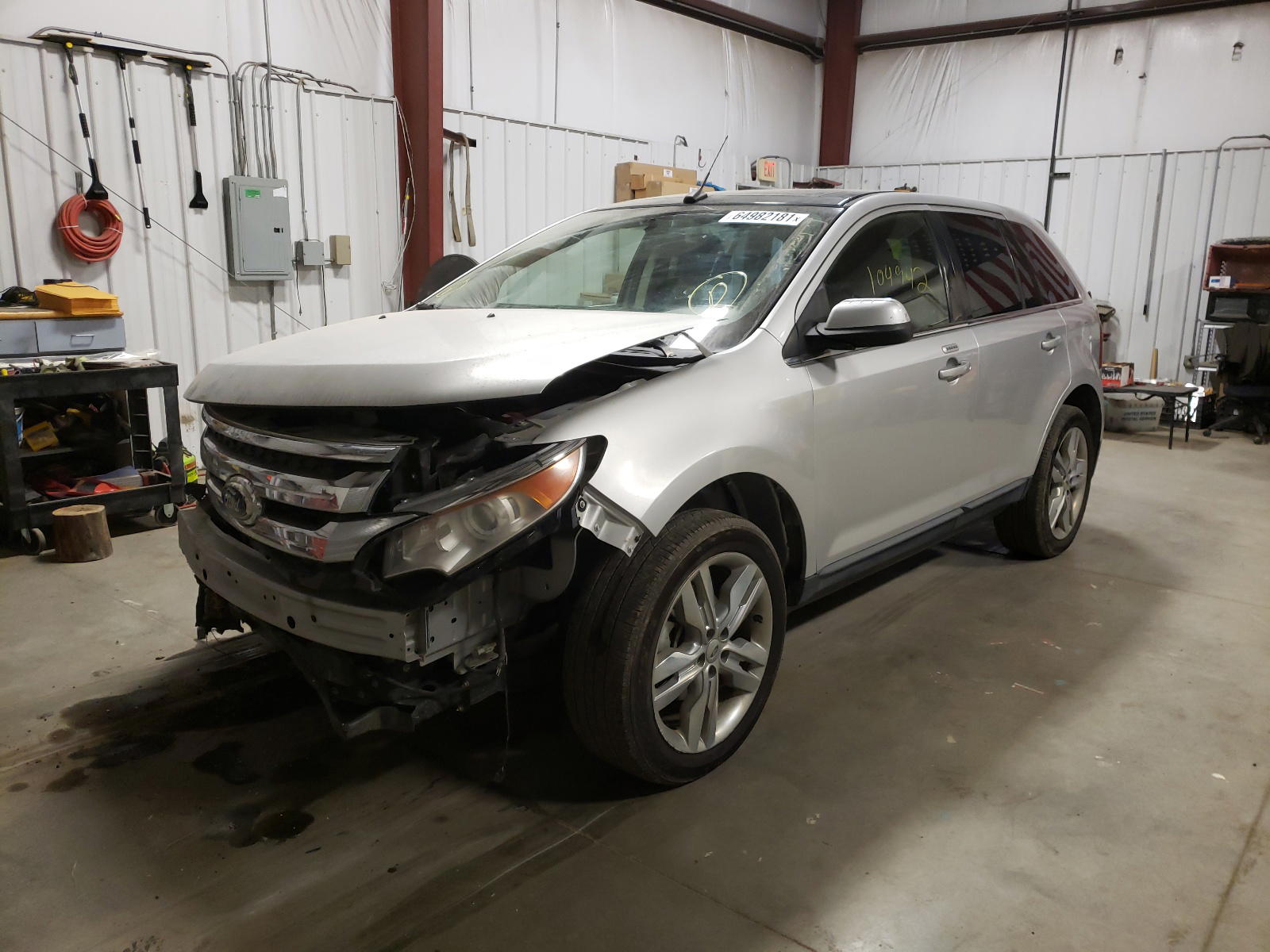 Photo 2 from auction – 2011 FORD EDGE LIMIT with VIN 2FMDK4KC4BBB68196