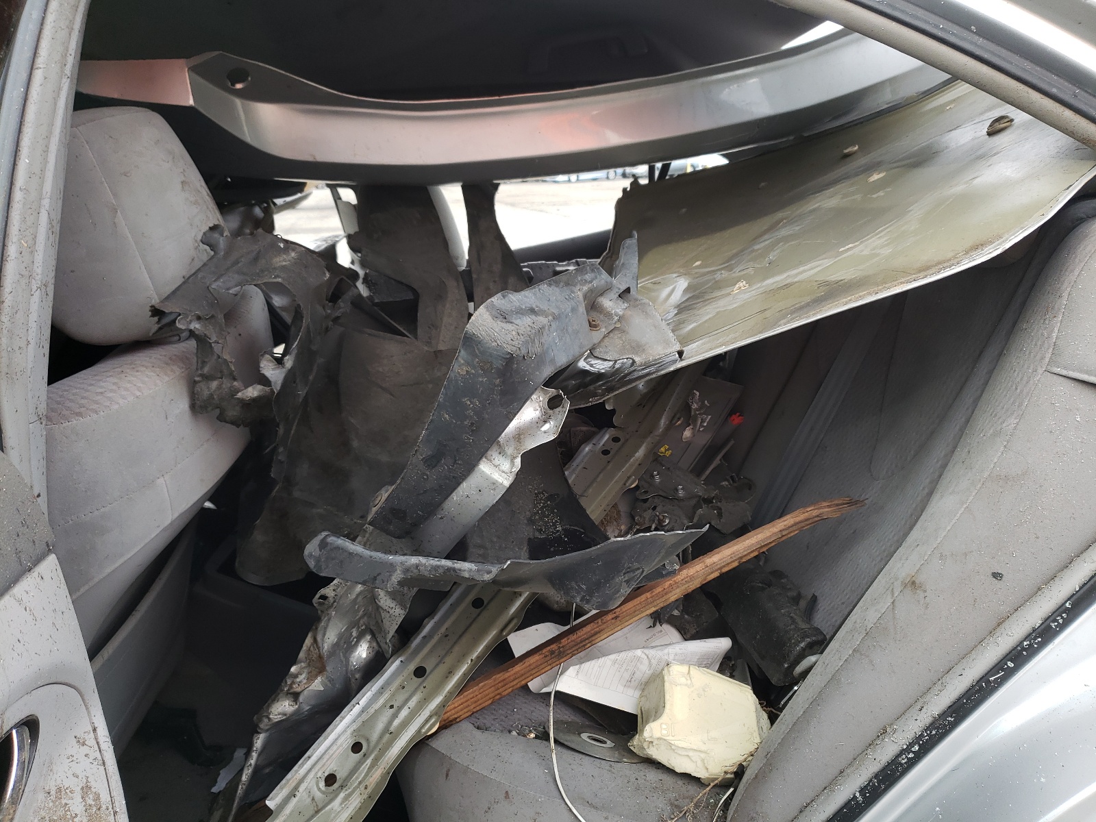 Photo 6 from auction – 2010 TOYOTA CAMRY BASE with VIN 4T1BF3EKXAU547091