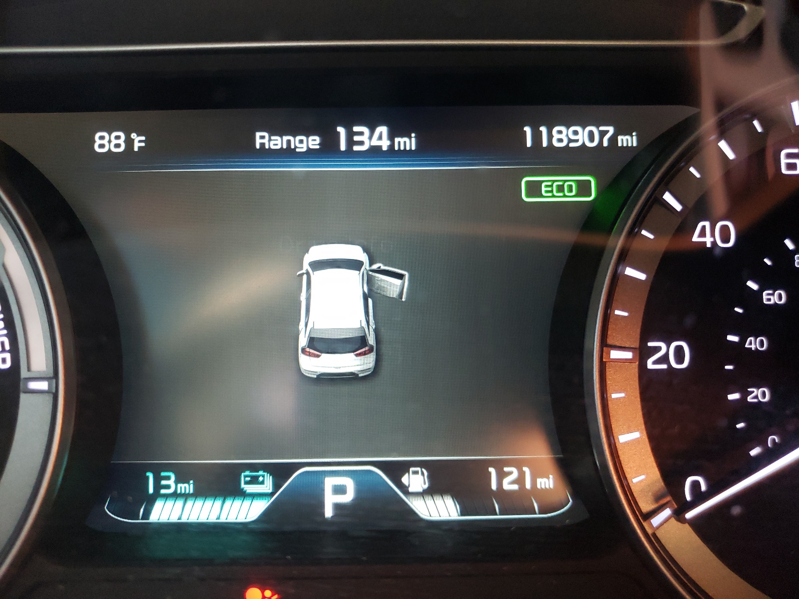 Photo 8 from auction – 2019 KIA NIRO EX PR with VIN KNDCC3LDXK5261291