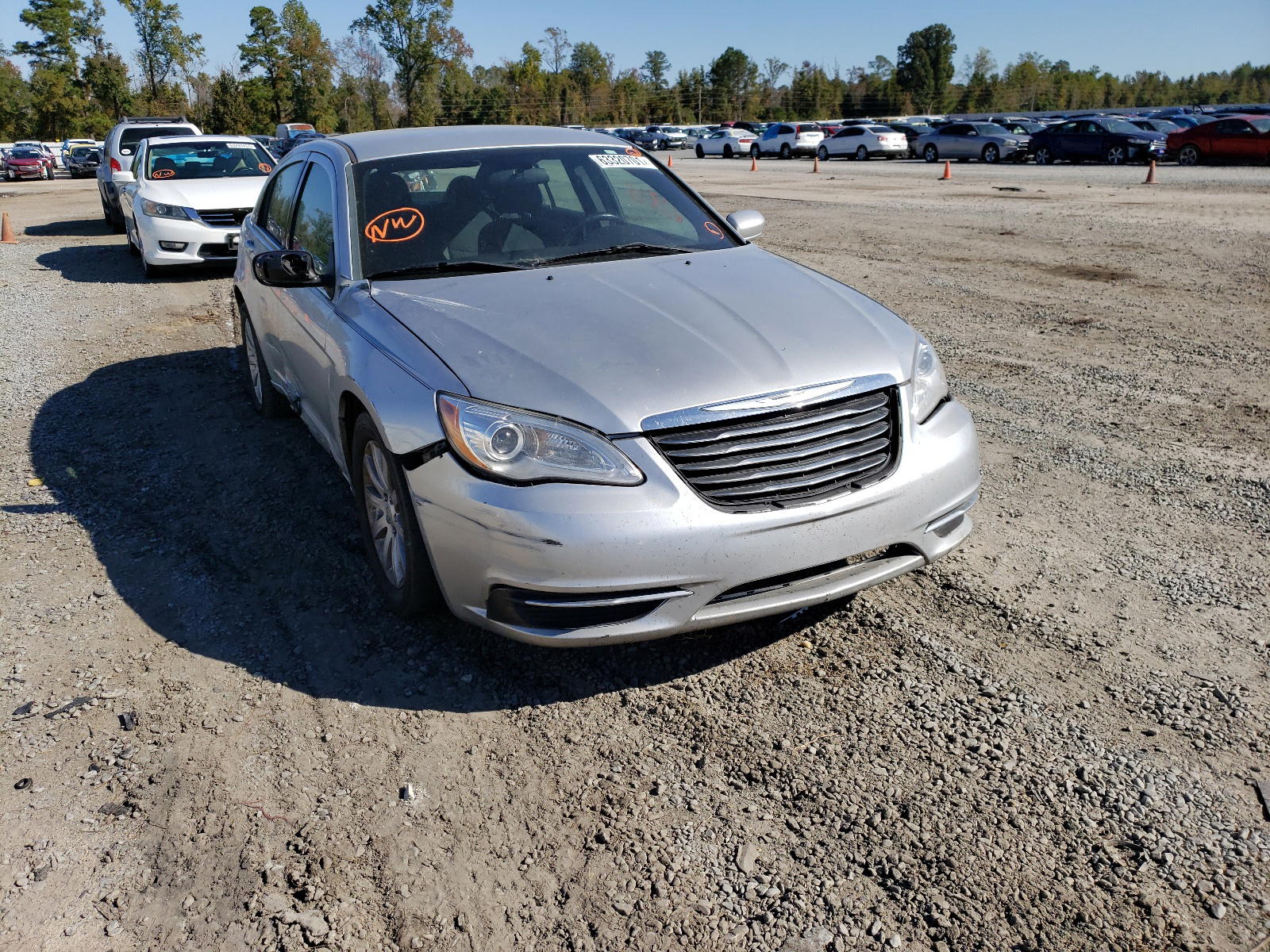 Photo 9 from auction – 2012 CHRYSLER 200 TOURIN with VIN 1C3CCBBB7CN302217