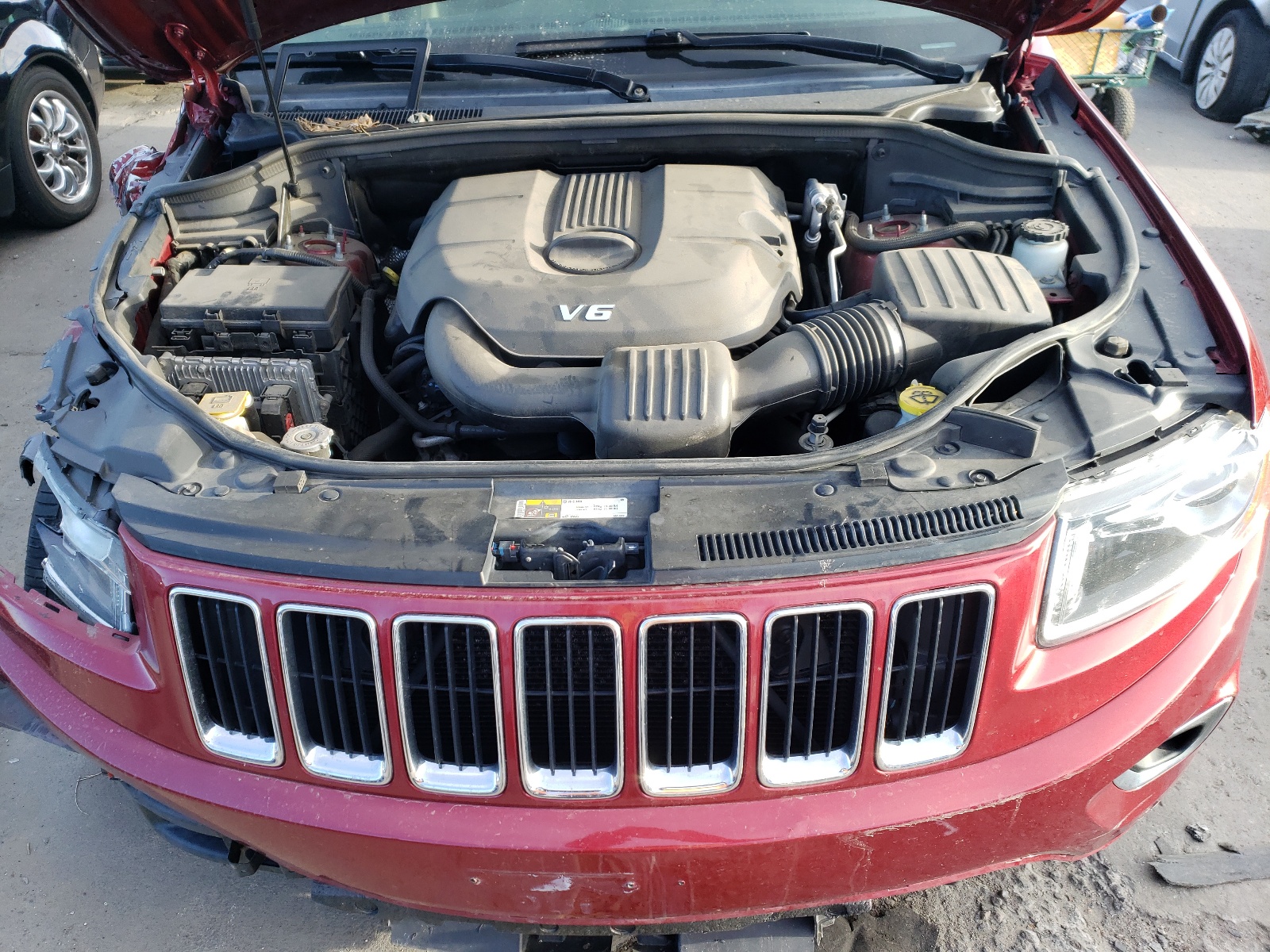 Photo 7 from auction – 2014 JEEP GRAND CHER with VIN 1C4RJEBG8EC472920
