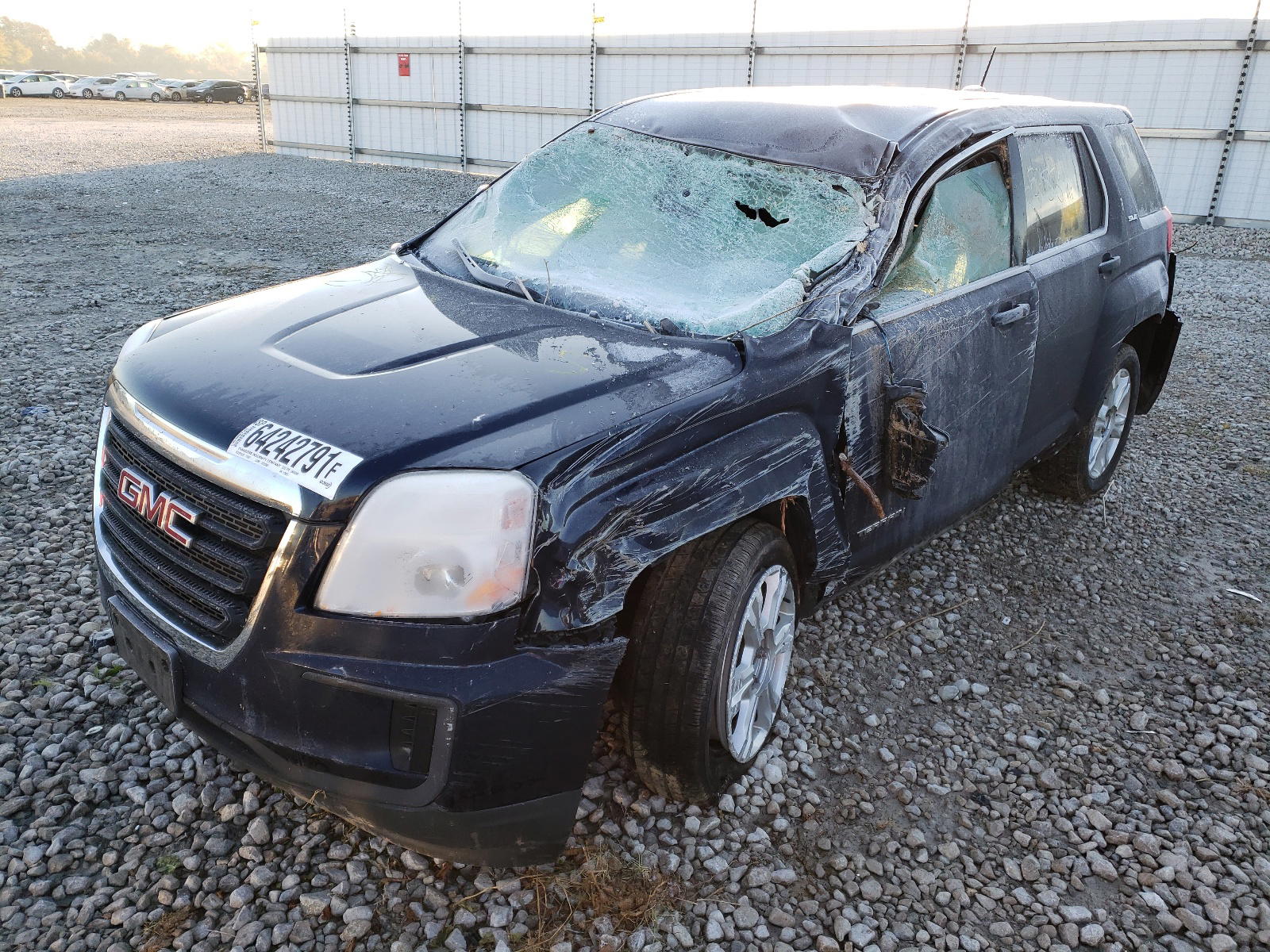 Photo 2 from auction – 2017 GMC TERRAIN SL with VIN 2GKALMEK3H6113879